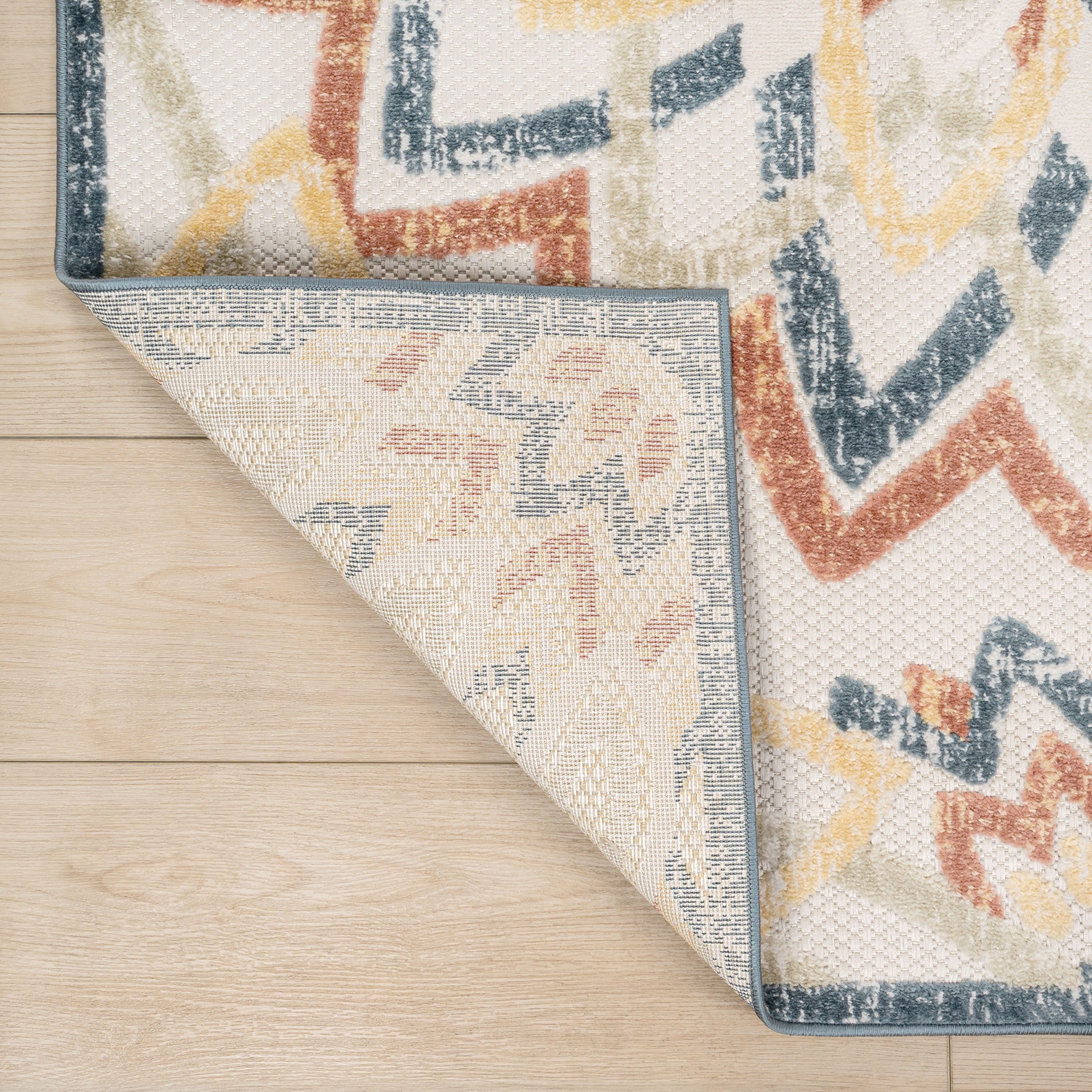 Flora Abstract Bold Mandala II Indoor/Outdoor Rug