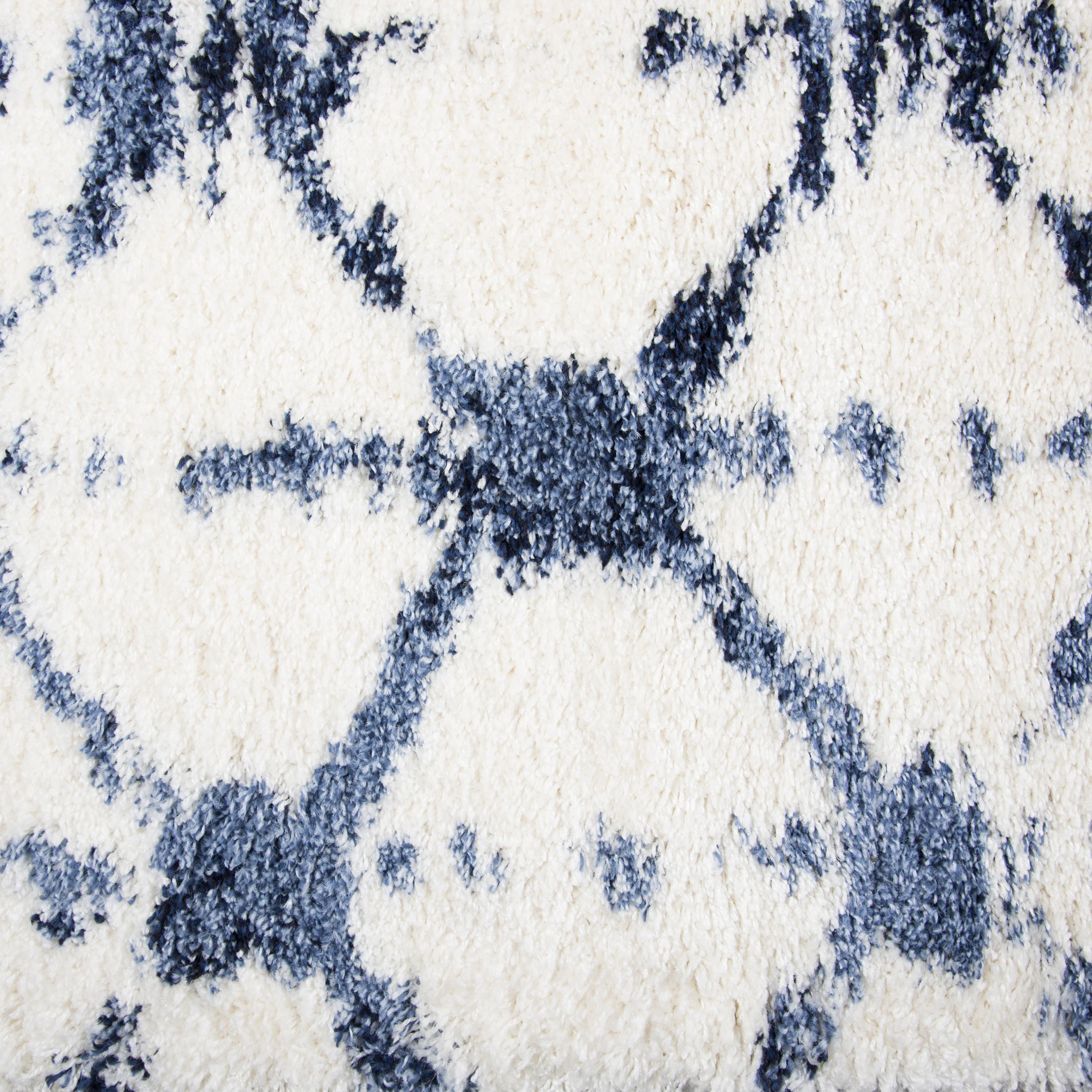 Power Loomed Geometric Area Rug