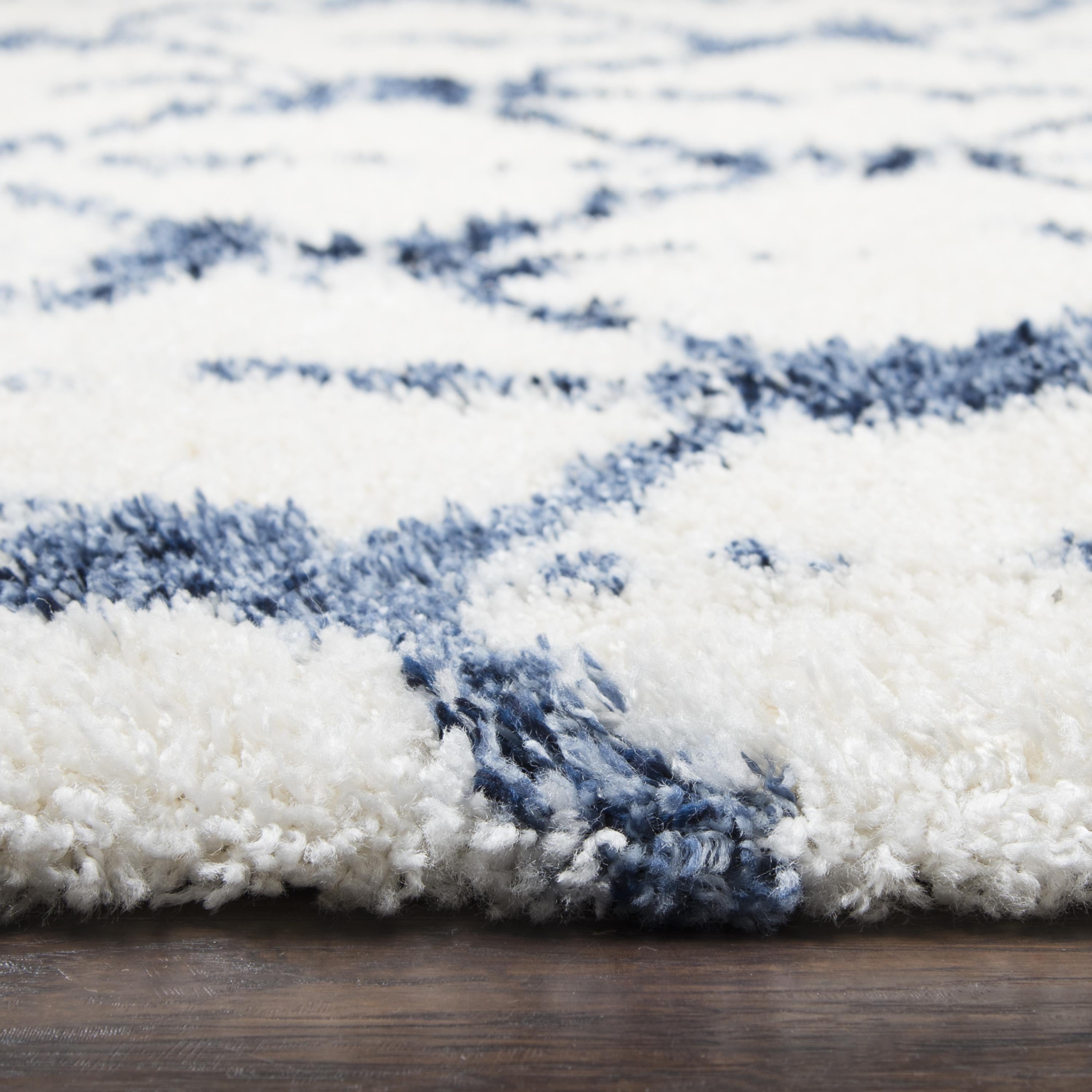 Power Loomed Geometric Area Rug