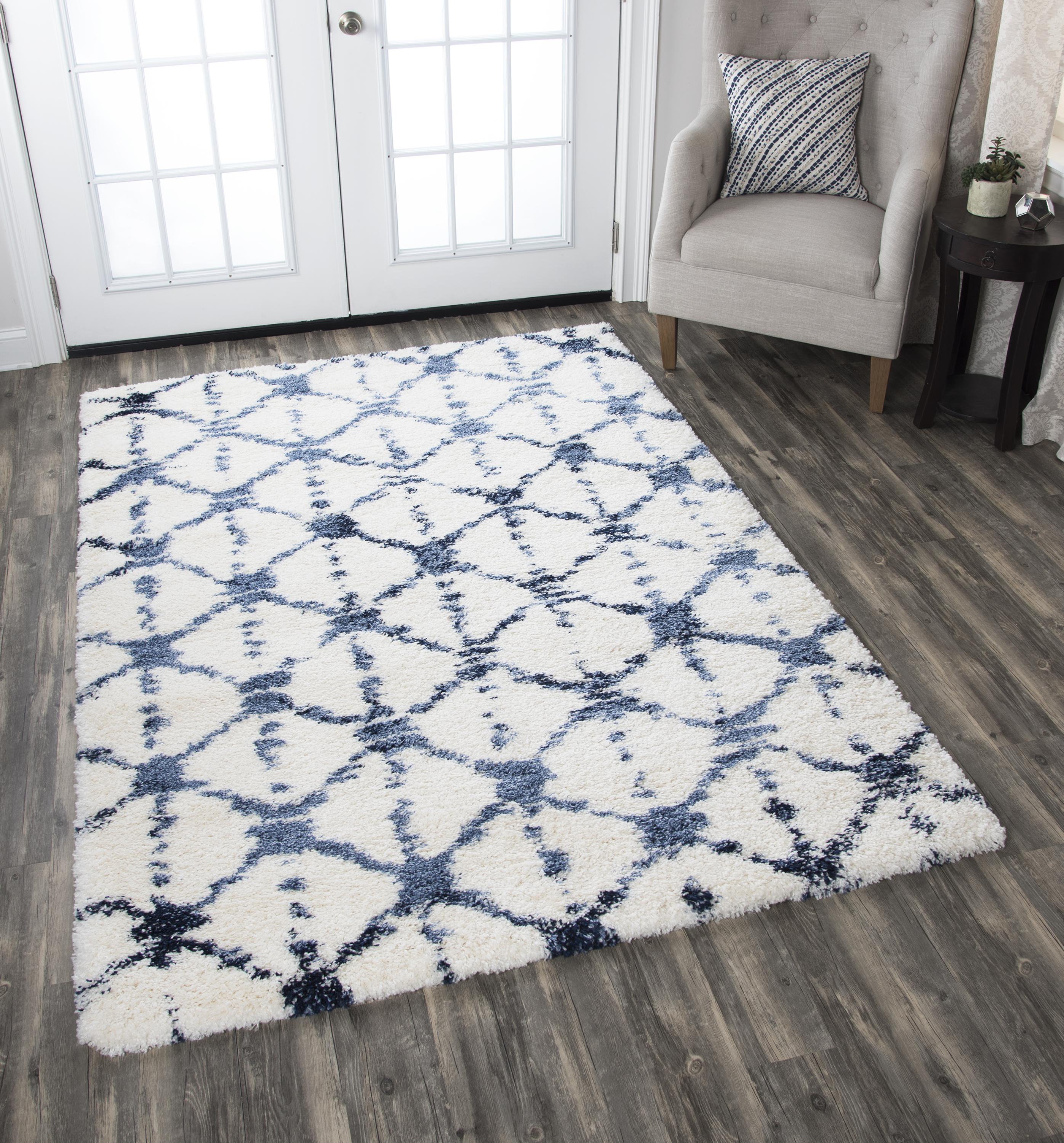 Power Loomed Geometric Area Rug