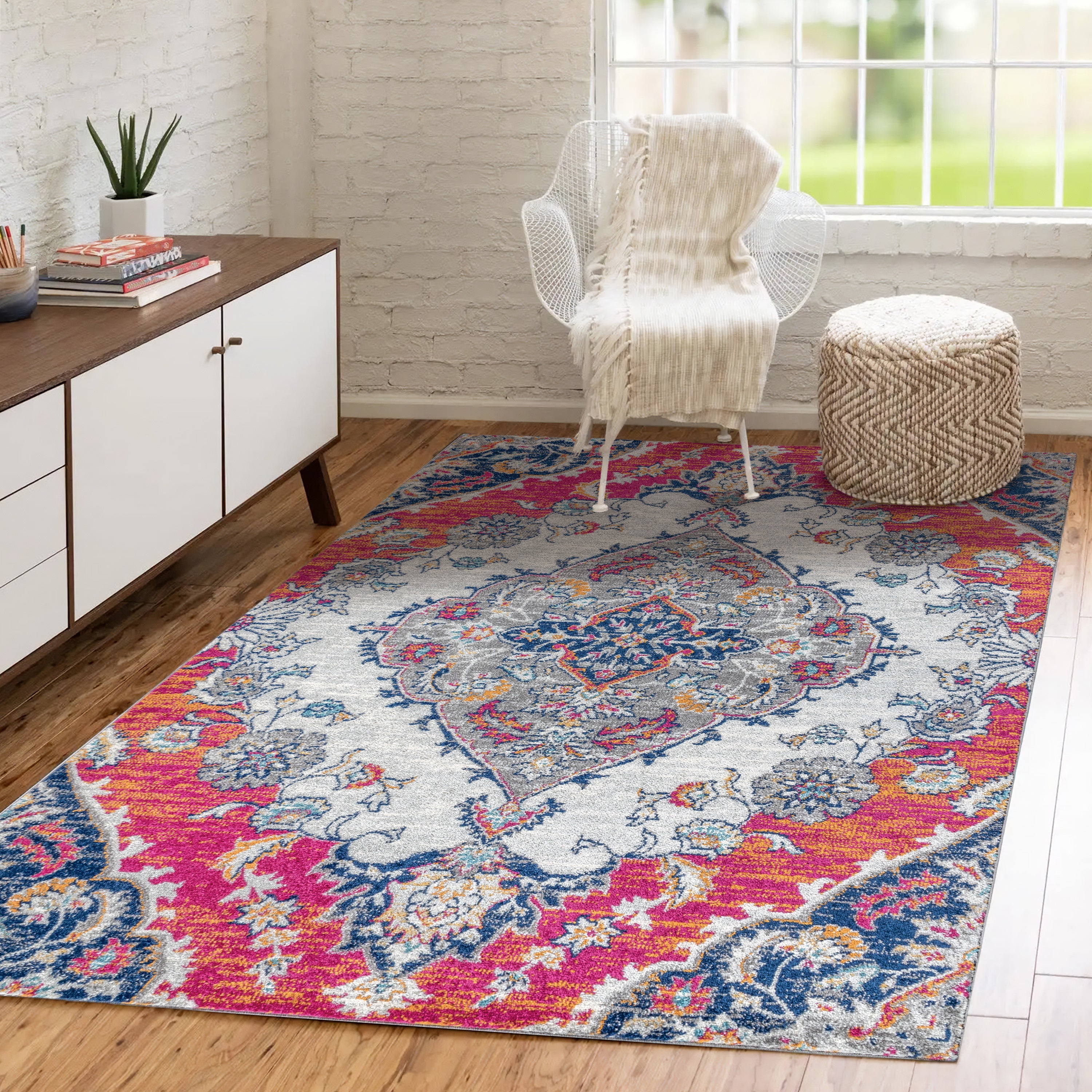 Bohemian FLAIR Coral & Gray Boho Vintage Medallion Area Rug