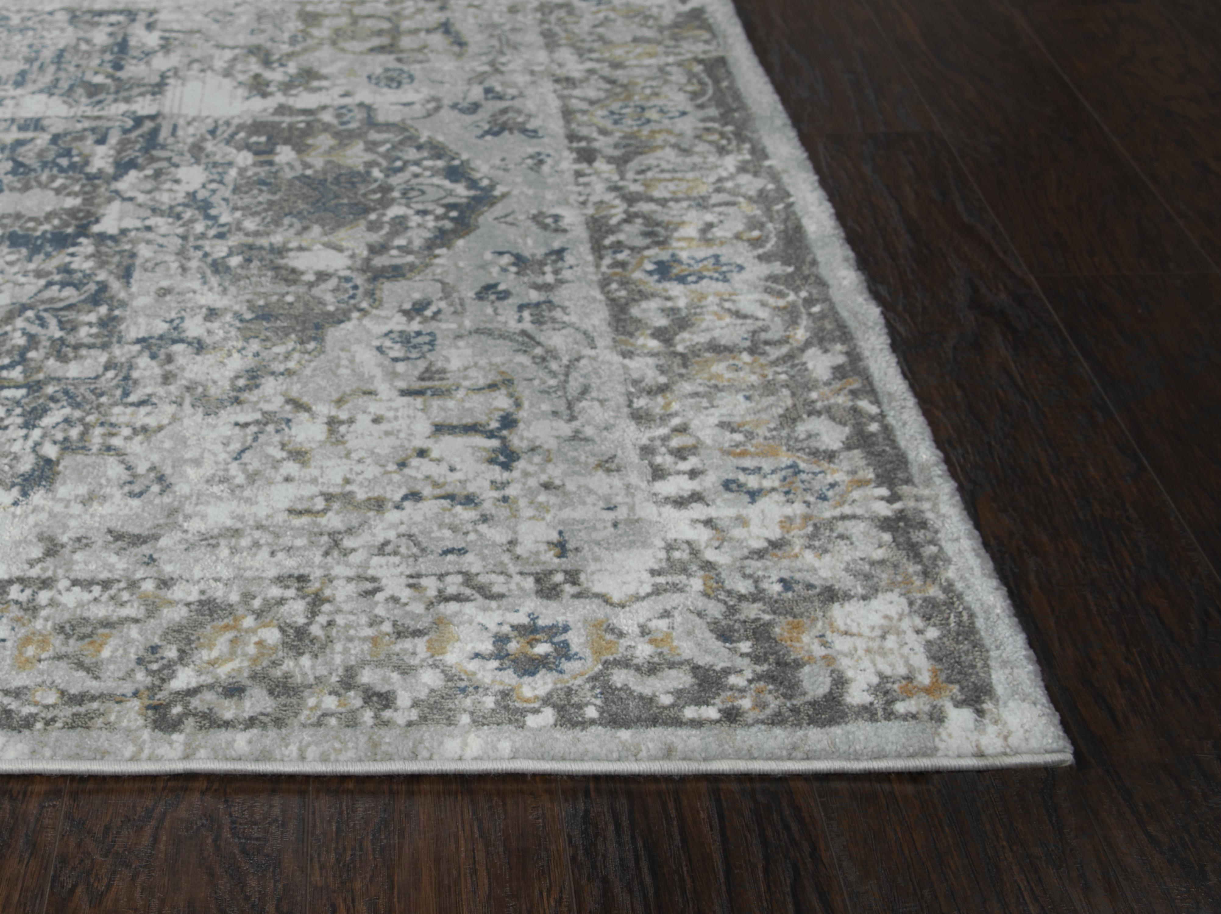 Power Loomed Floral/Medallion Rug