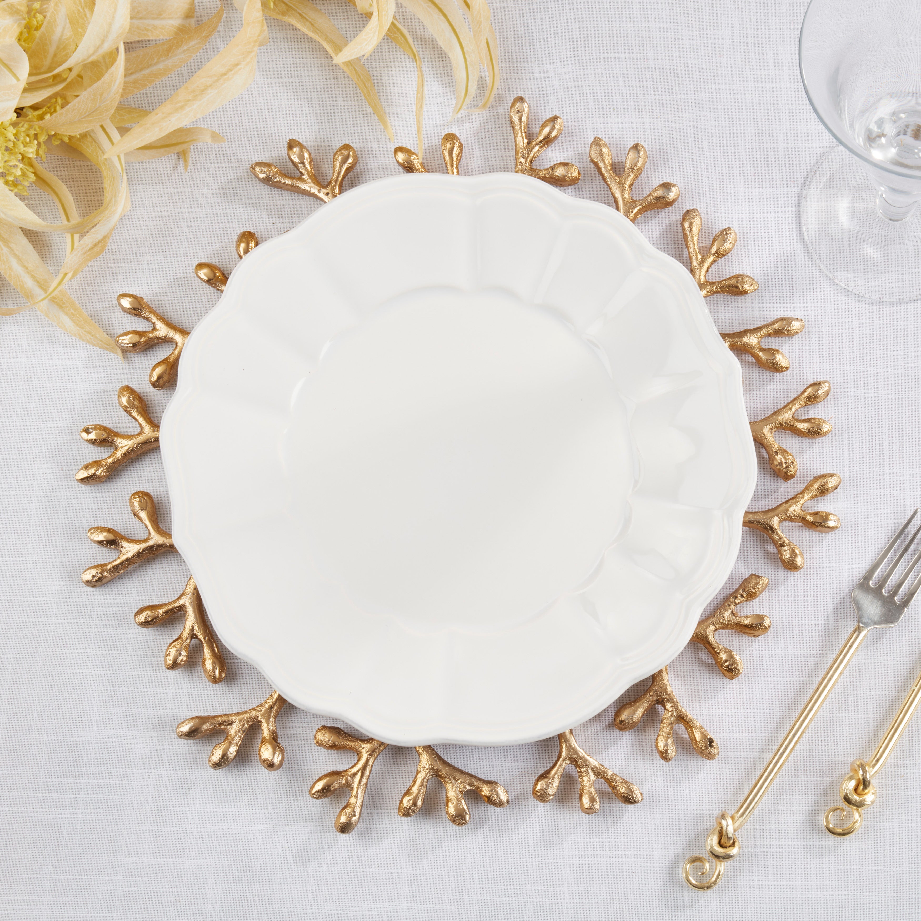 Berries Frame Charger, Set of 4