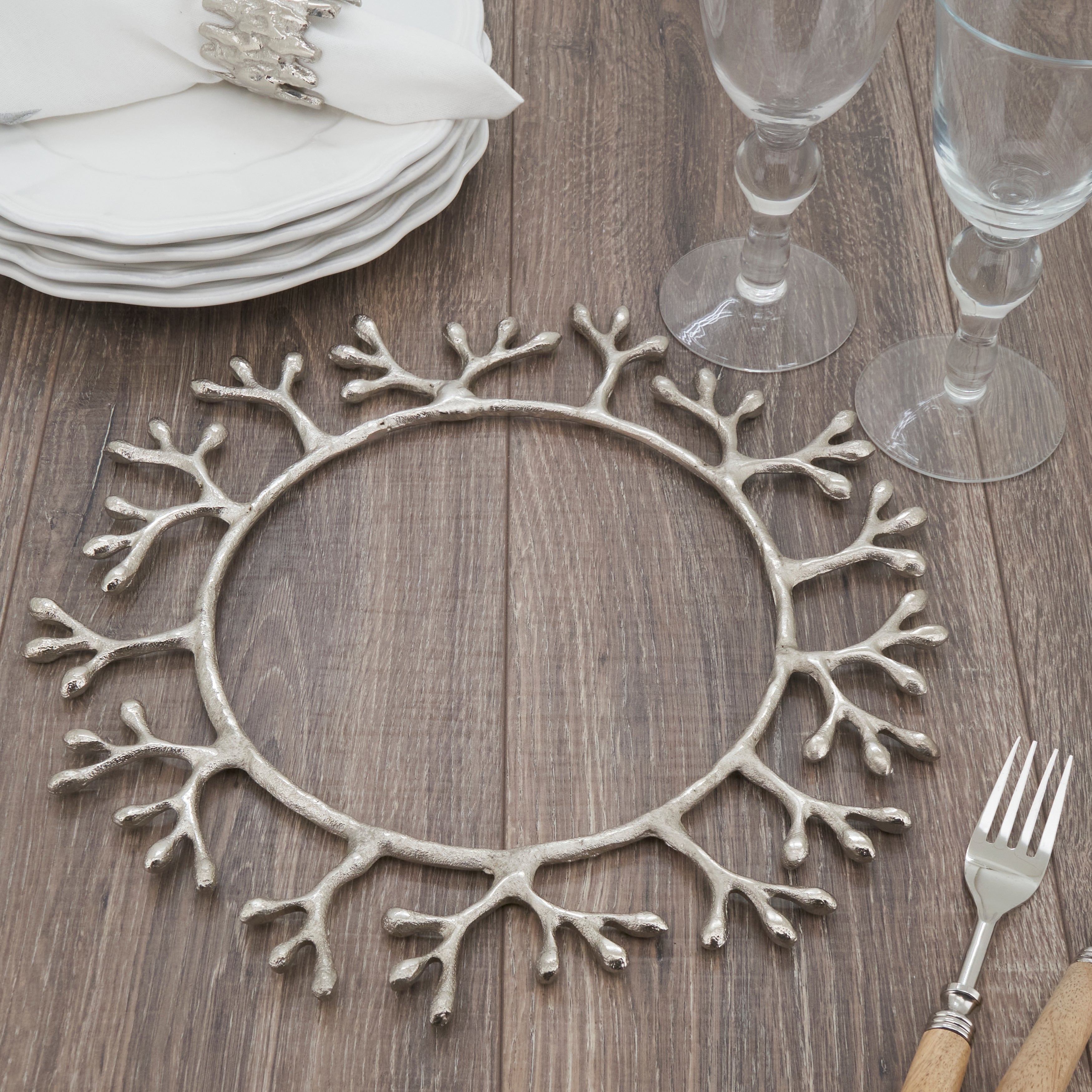 Berries Frame Charger, Set of 4