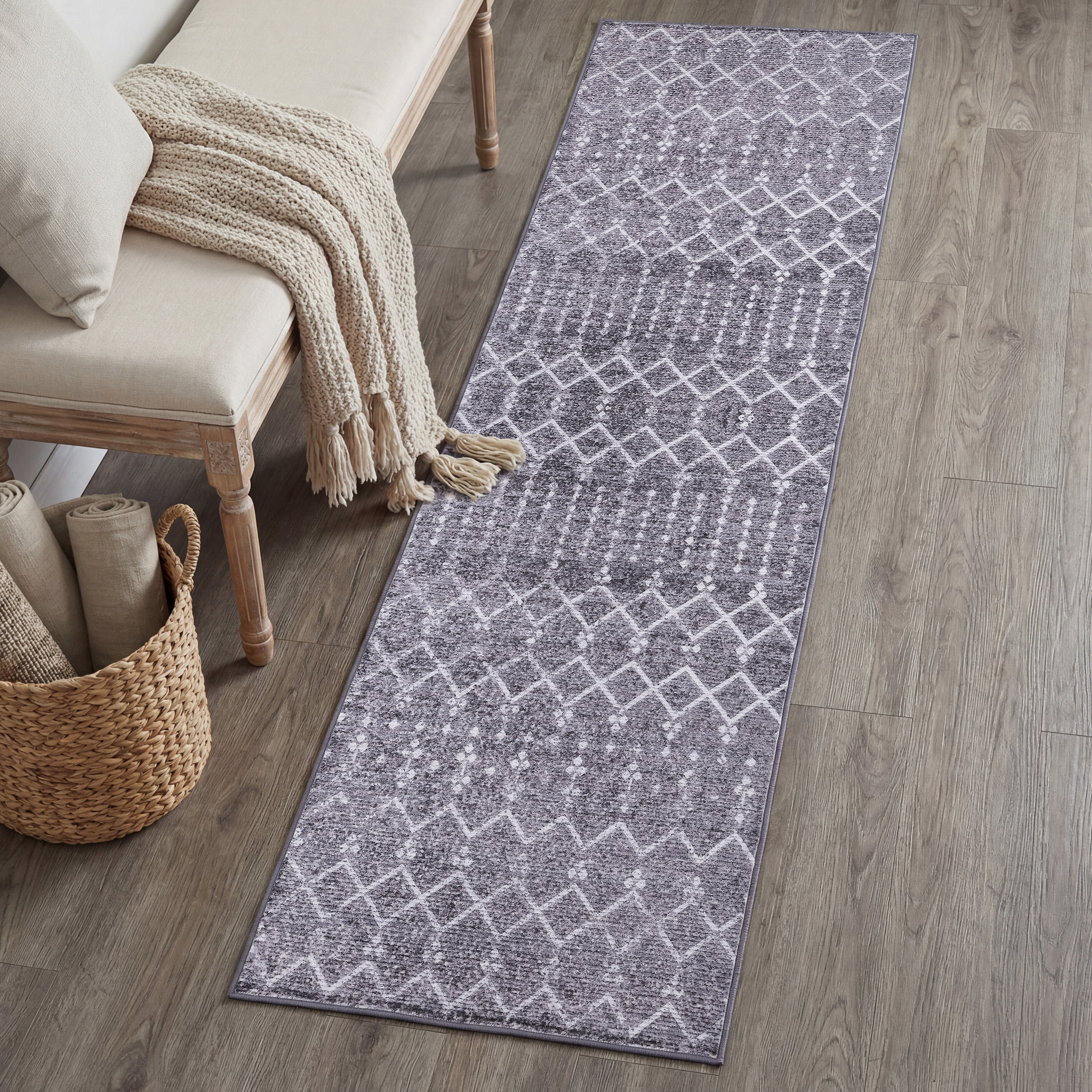 Leila Moroccan Diamond Trellis Non-Slip Machine-Washable Rug