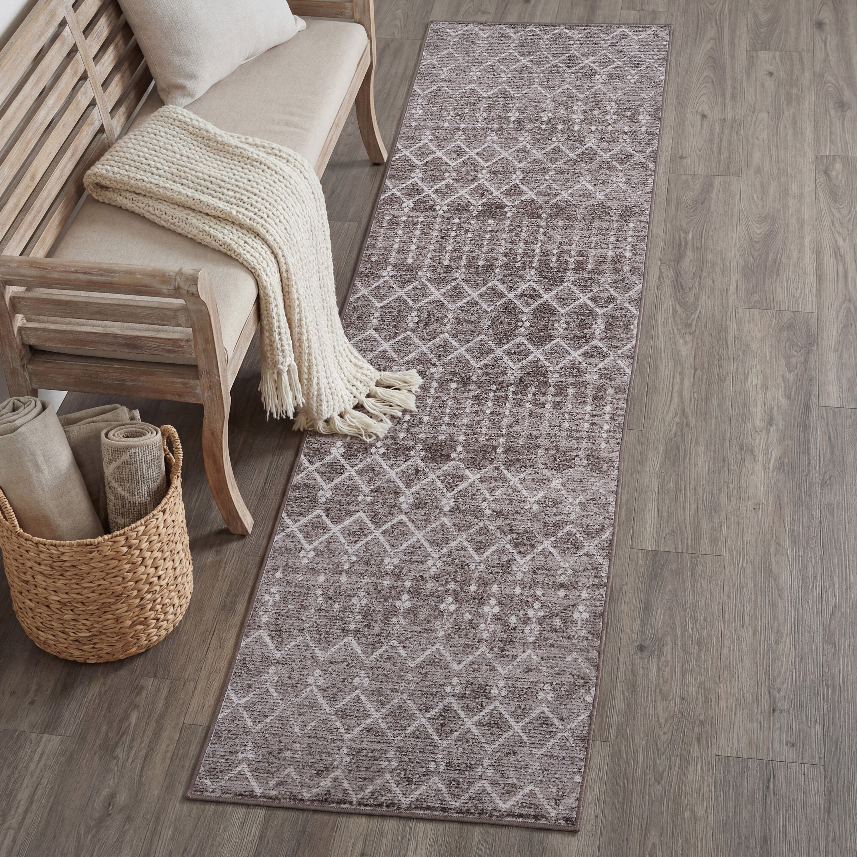 Leila Moroccan Diamond Trellis Non-Slip Machine-Washable Rug