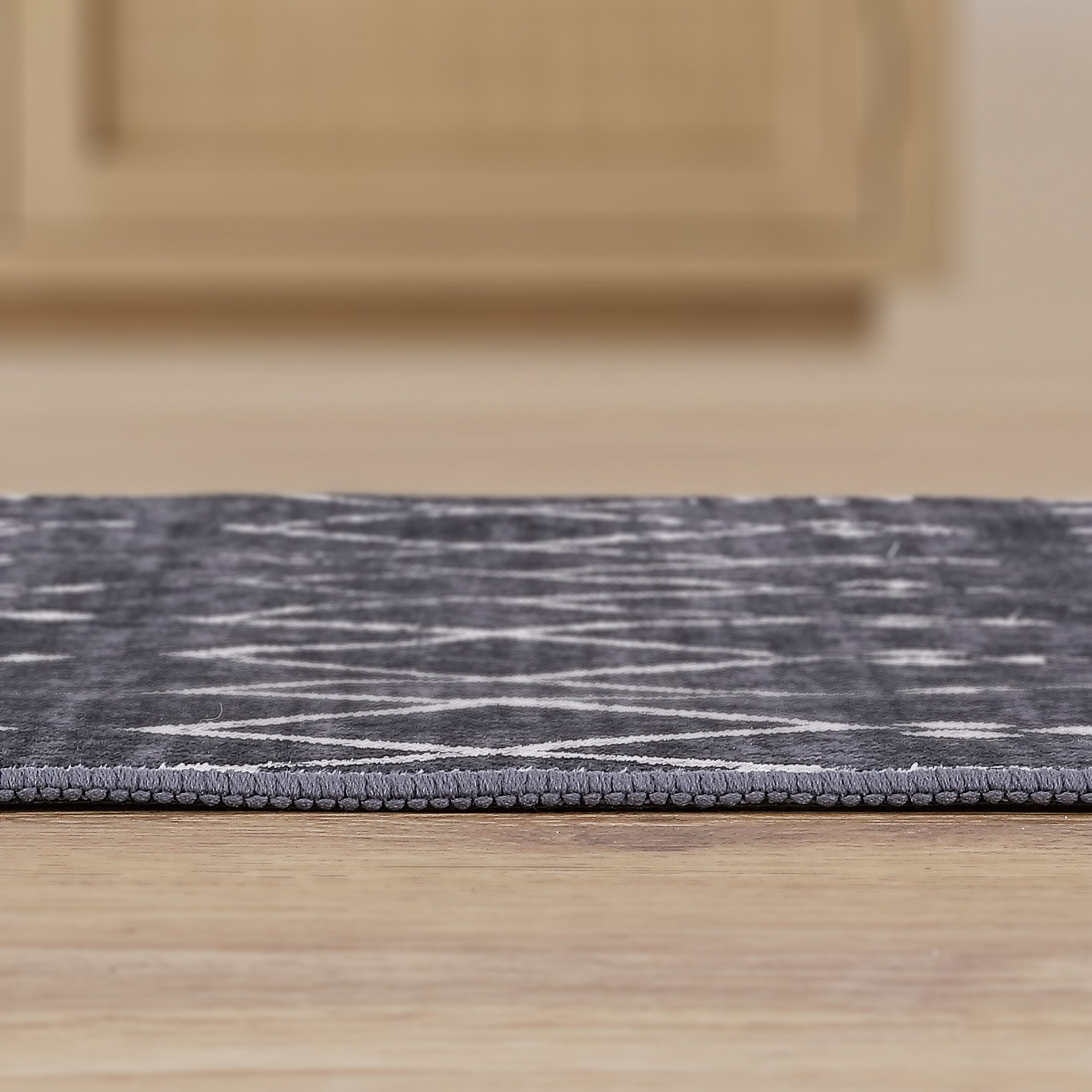 Leila Moroccan Diamond Trellis Non-Slip Machine-Washable Rug