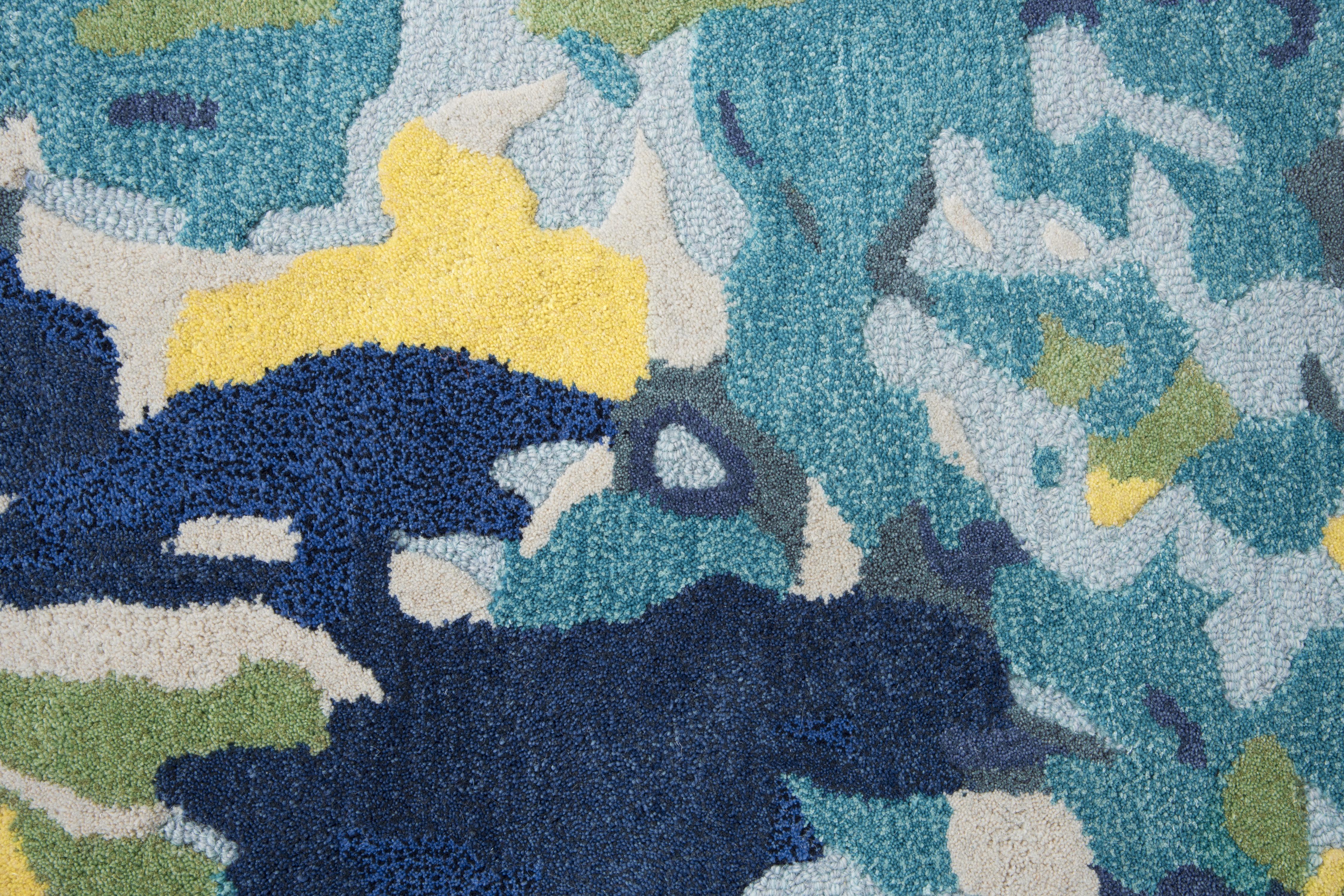 Hand Tufted 100% Wool Abstract Area Rug