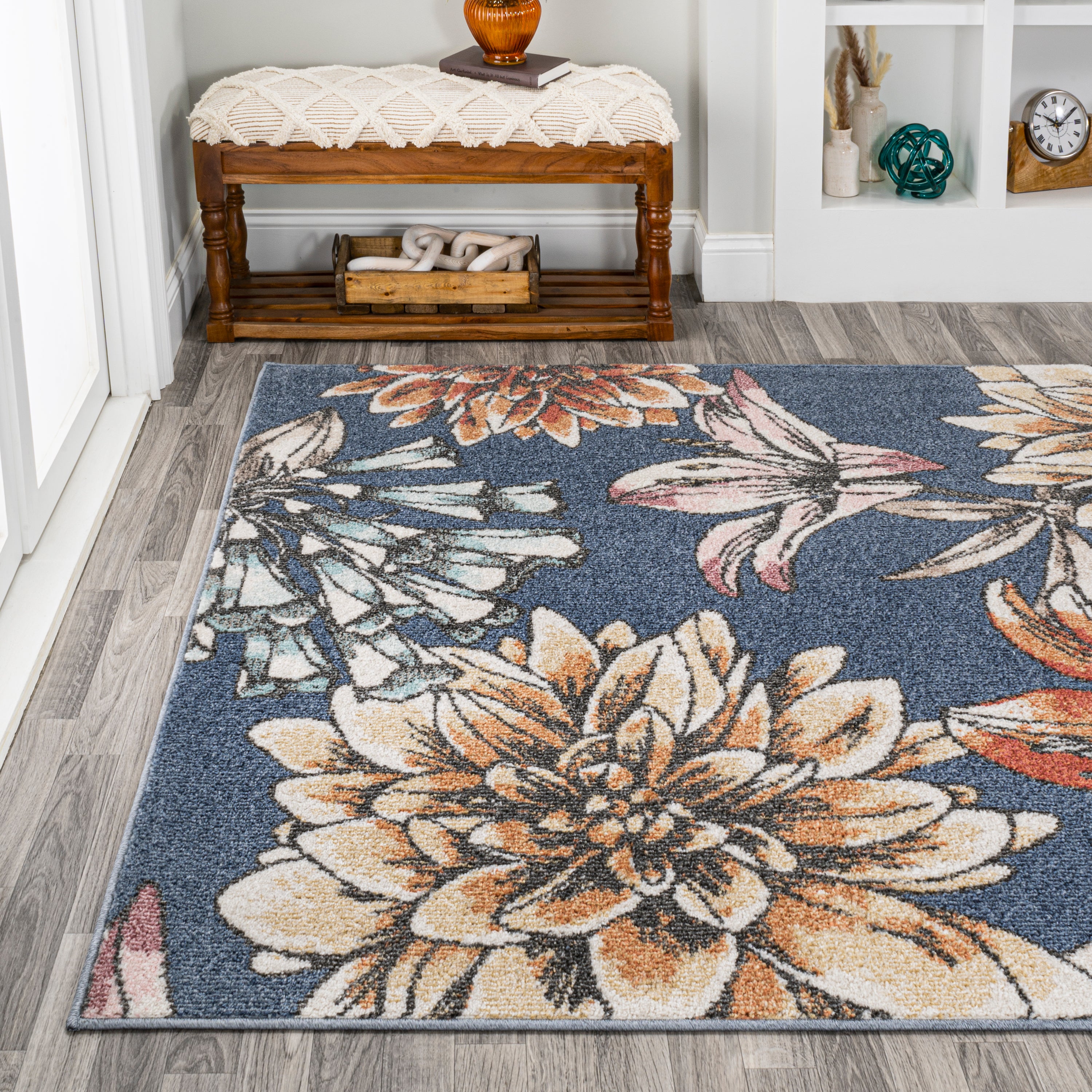 Giglio Modern Botanical Flower Area Rug