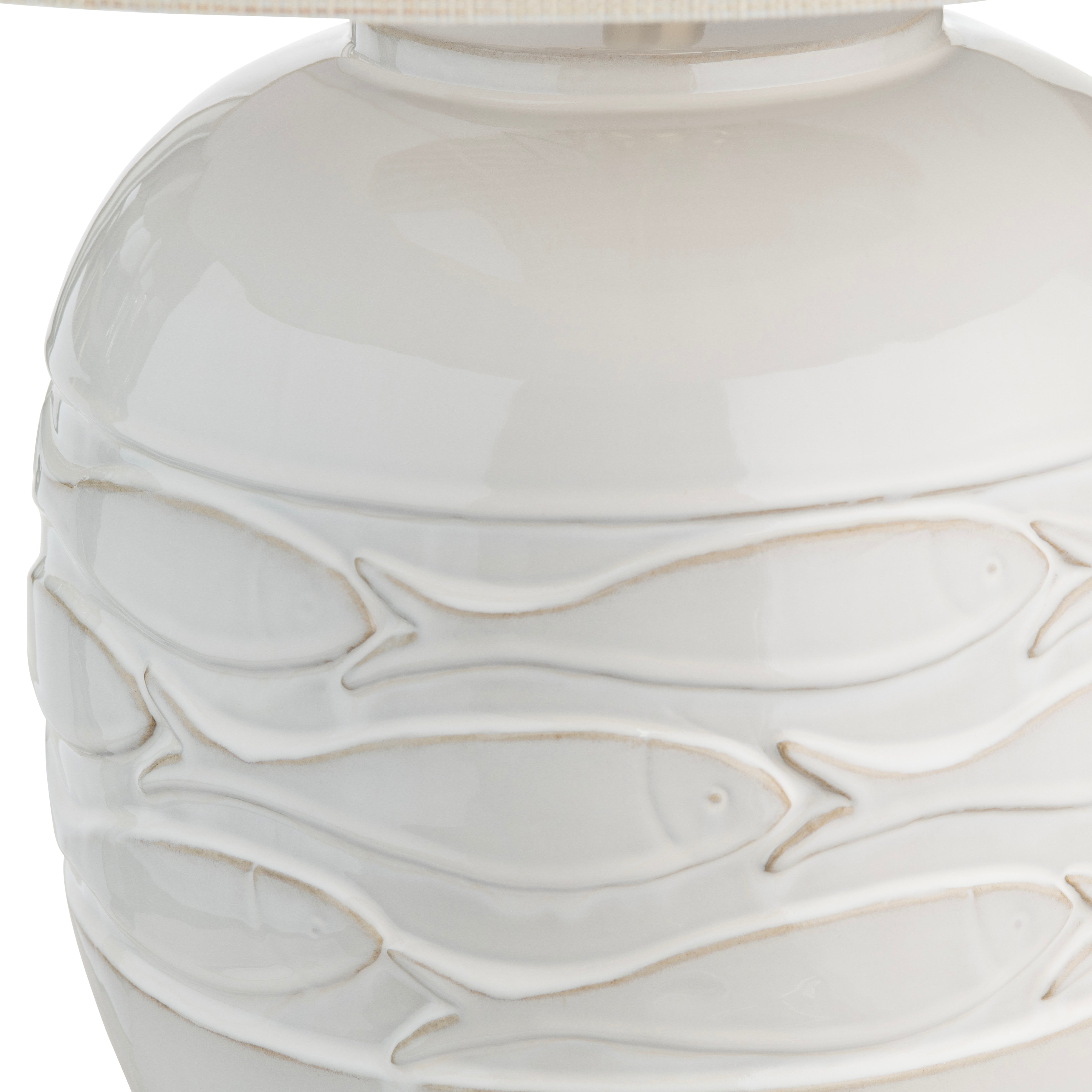 Ceramic Raised Fish Base Table Lamp