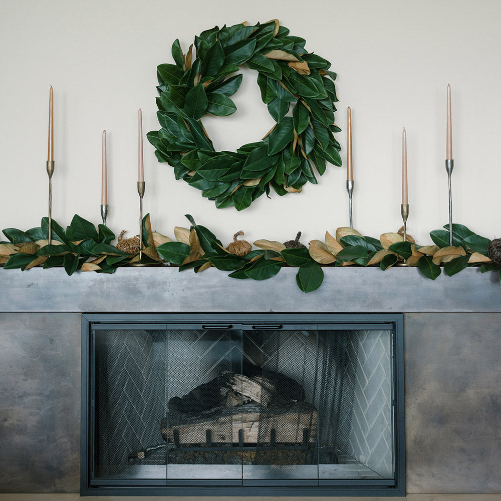 30" Lush Artificial Magnolia Leaf Wreath