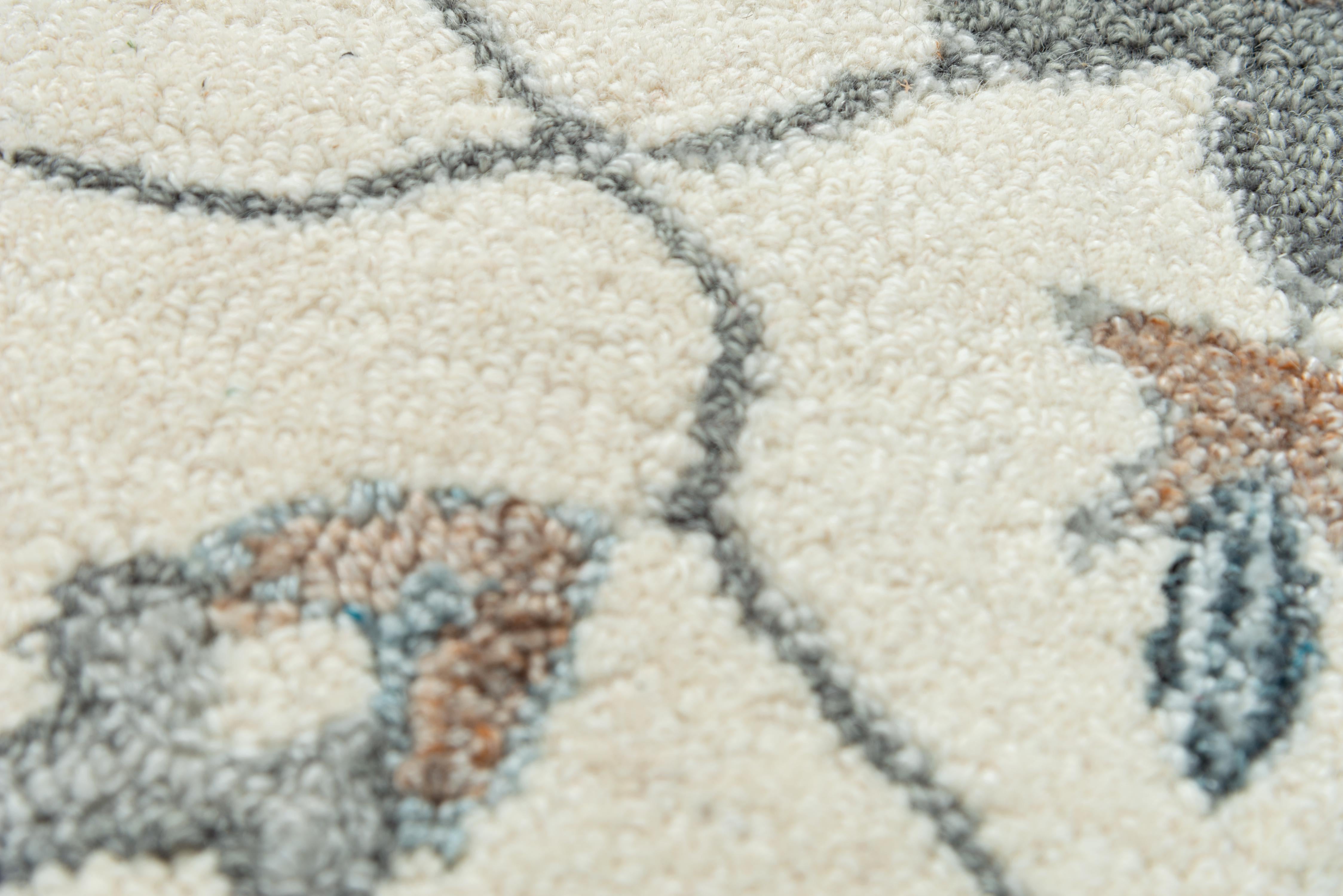 Hand Tufted Classic/Persian Area Rug