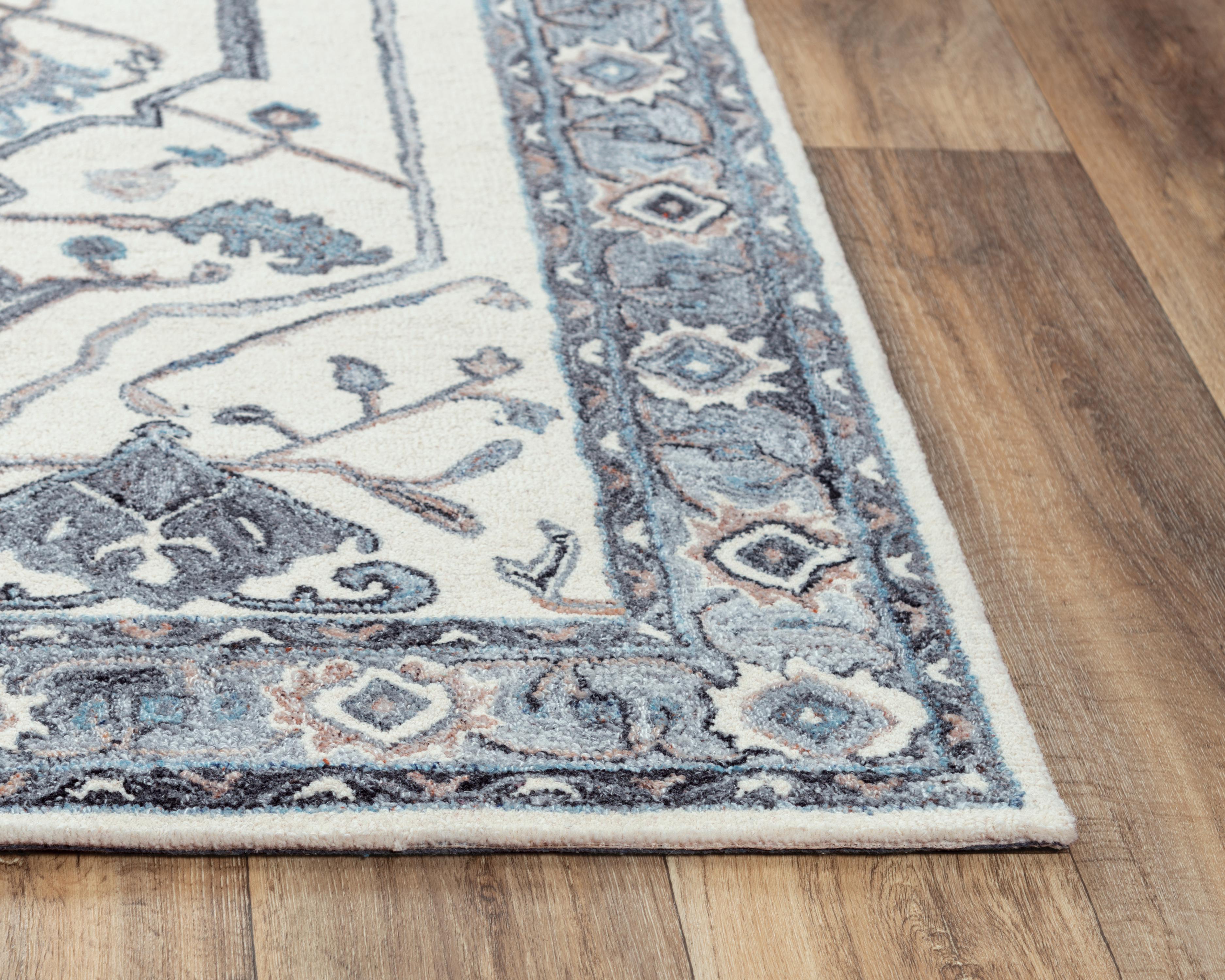 Hand Tufted Blended Medallion Area Rug