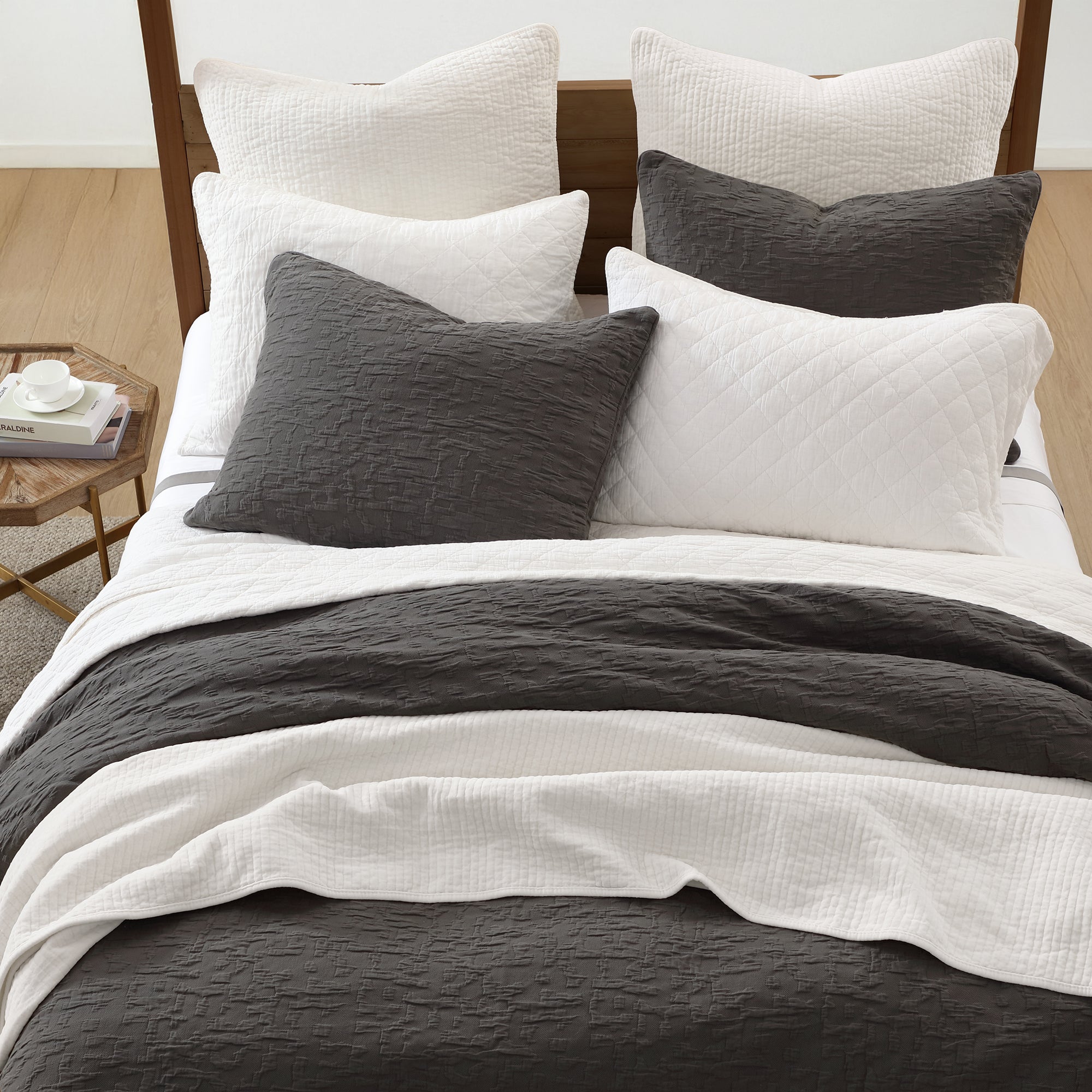 Porto Matelassé© Duvet Cover Set
