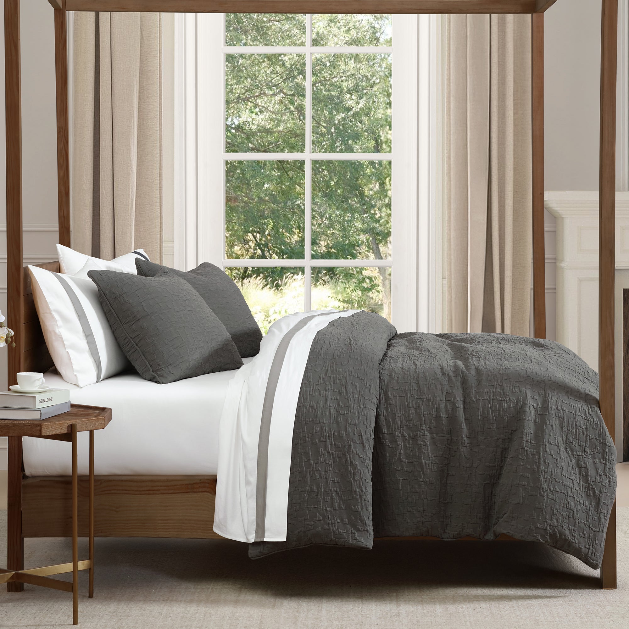 Porto Matelassé© Duvet Cover Set