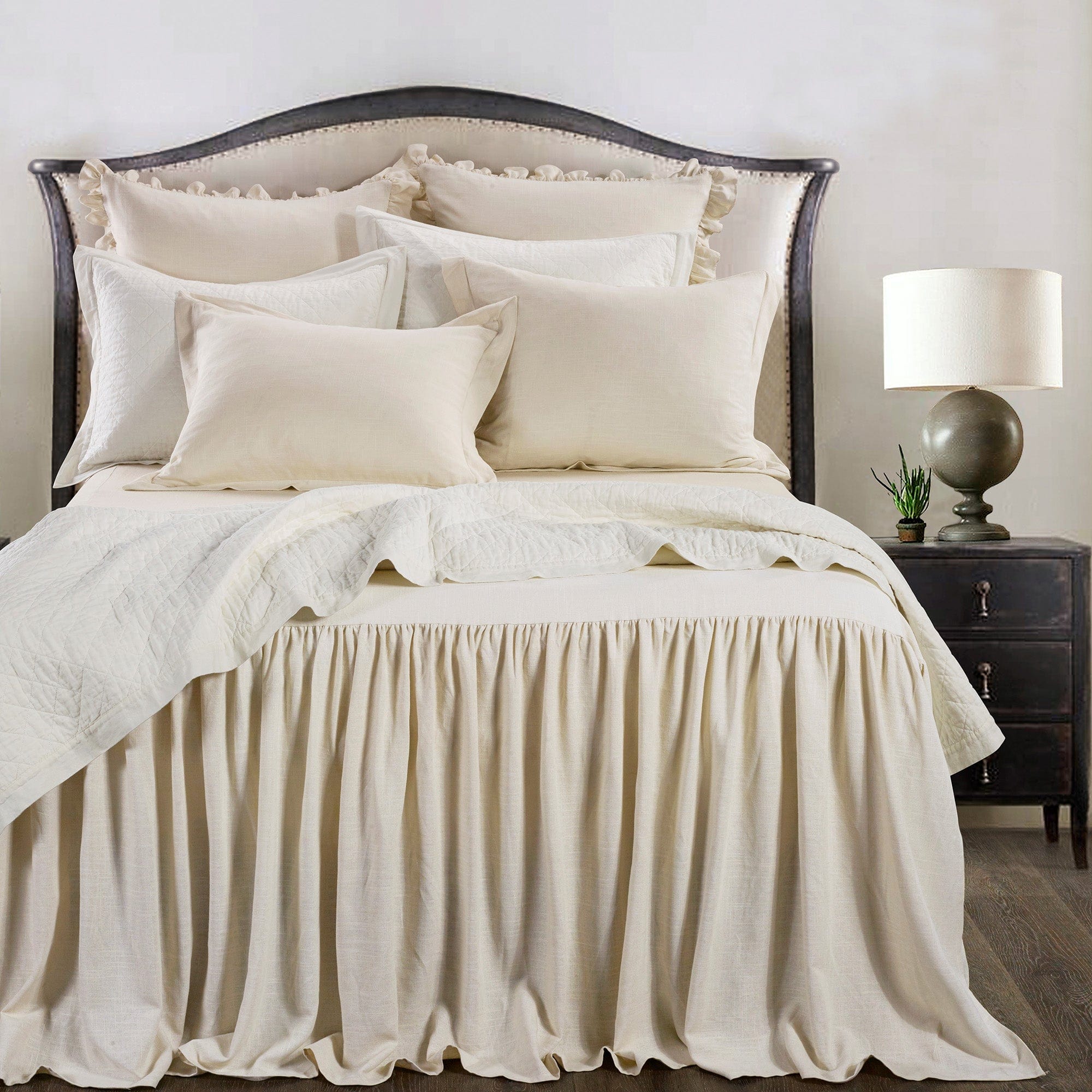 Luna Washed Linen Bedspread Set