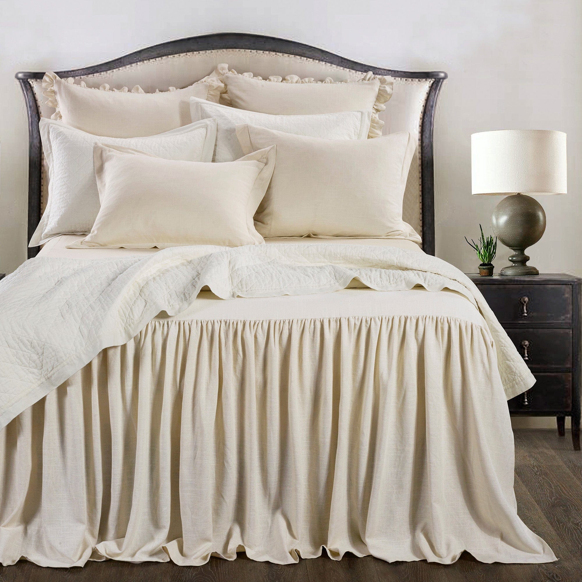 Luna Washed Linen Bedspread Set