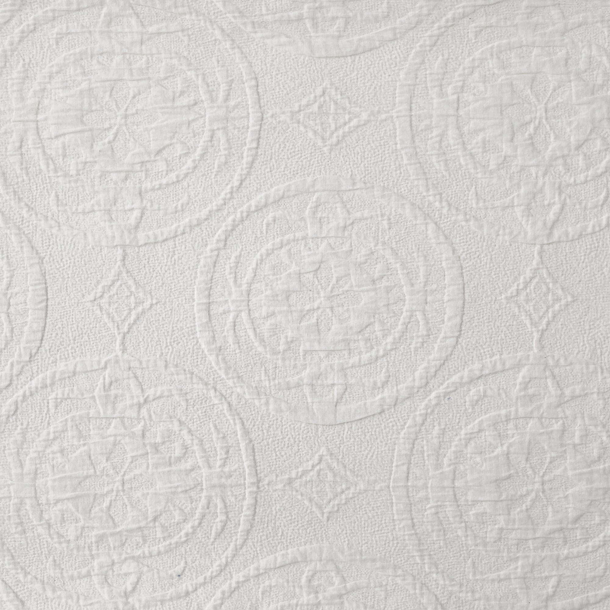 Verona Matelassé© Comforter Set, Queen