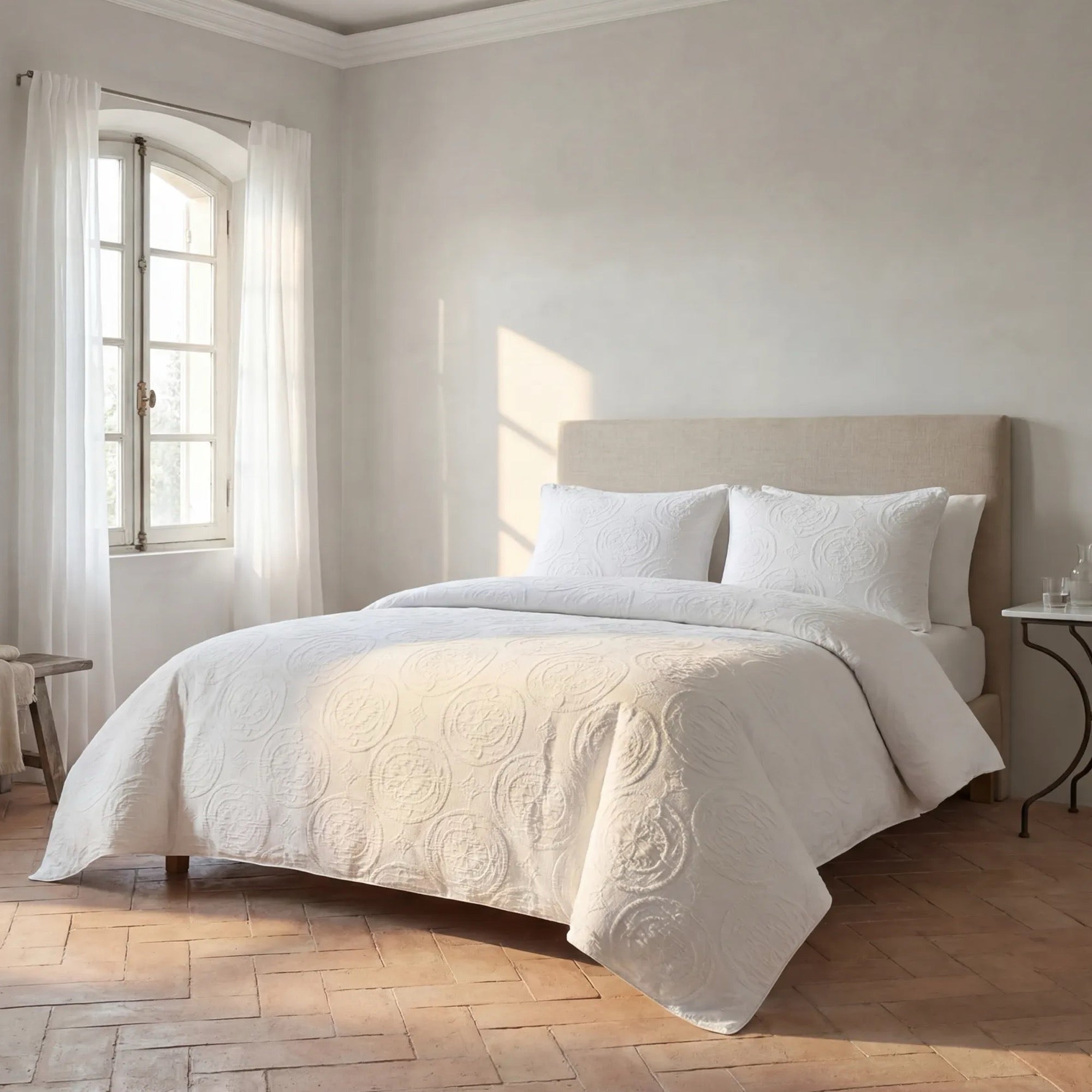Verona Matelassé© Comforter Set, Queen