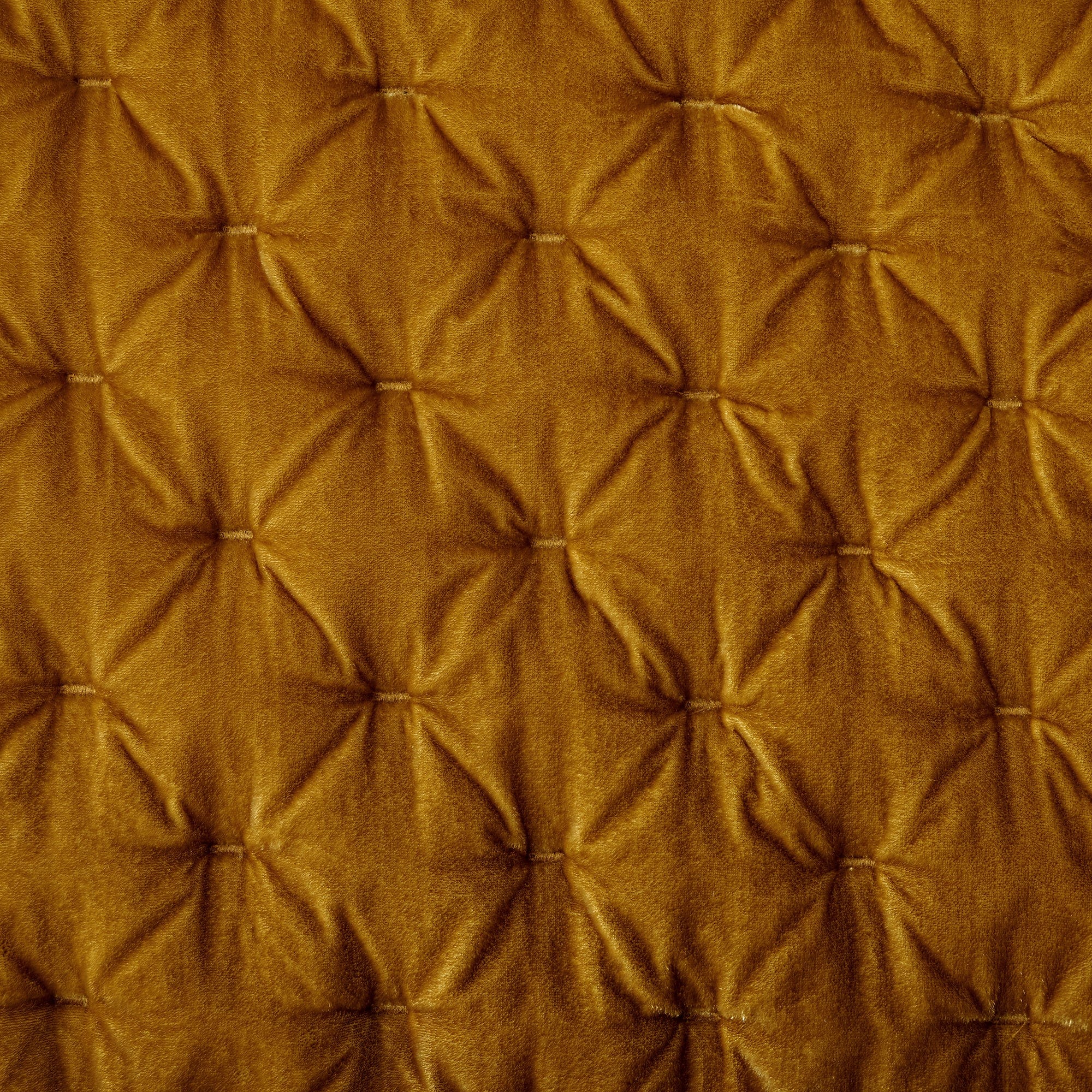 Stella Faux Silk Velvet Pintuck Quilt Set