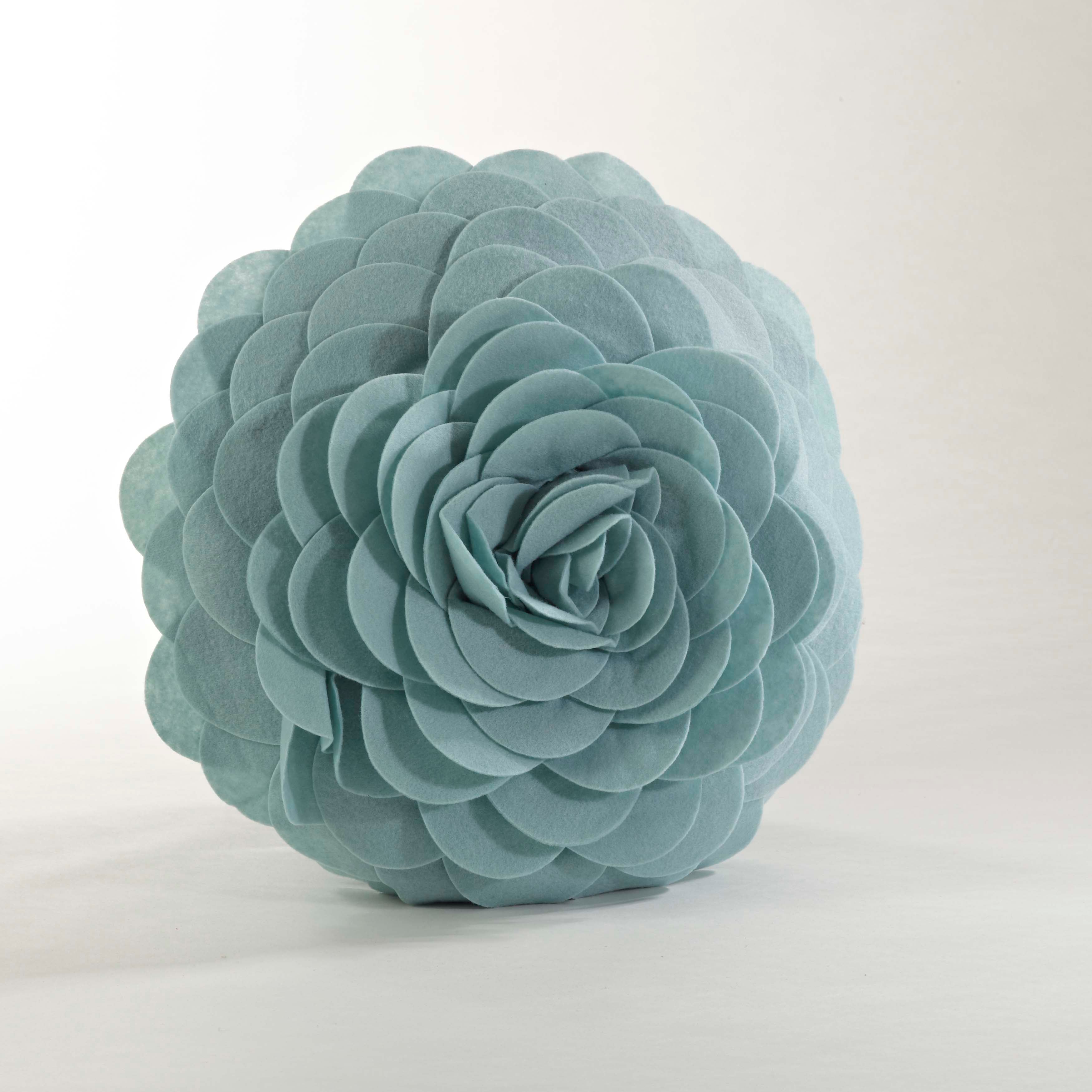 Flower Design Throw Pillow