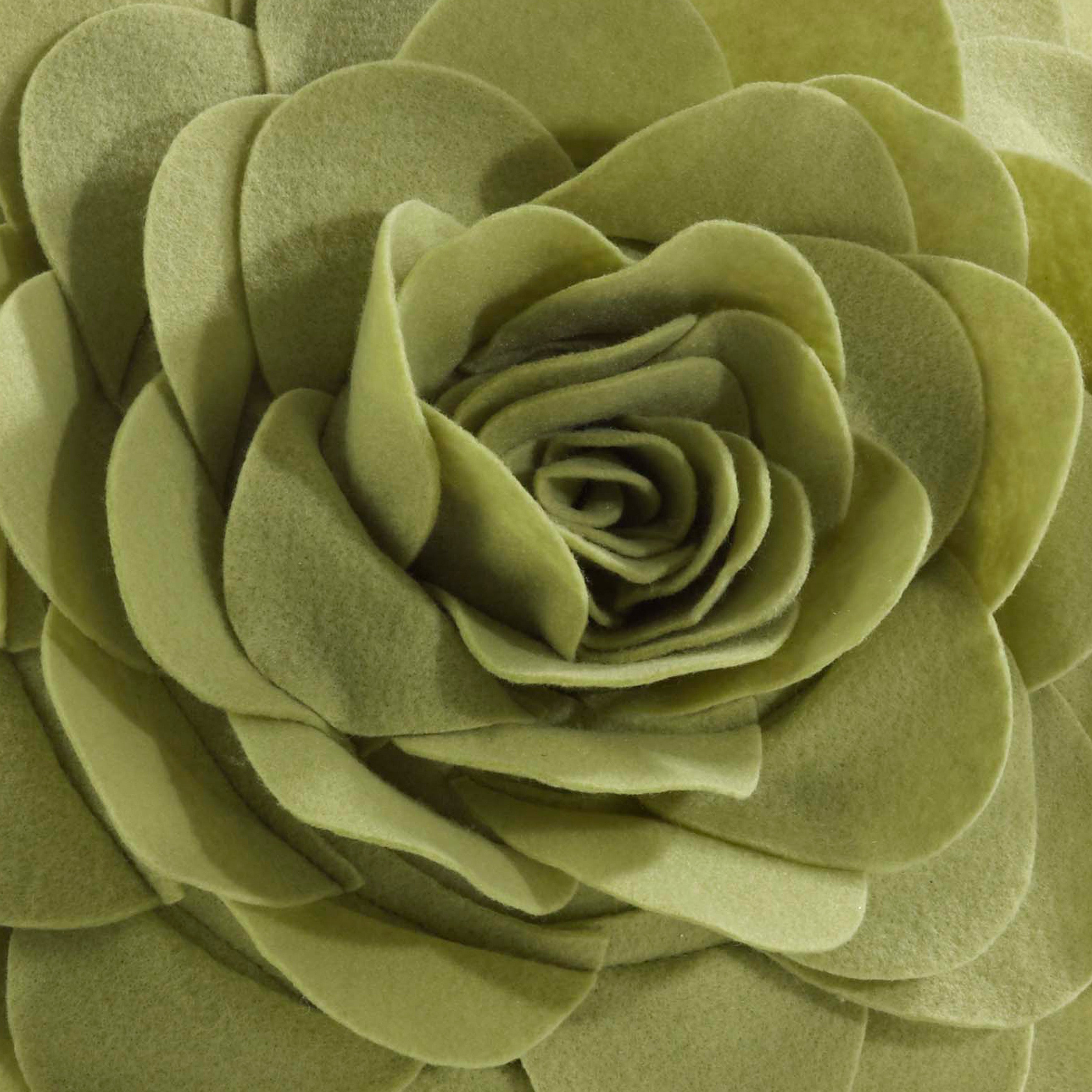 Flower Design Throw Pillow