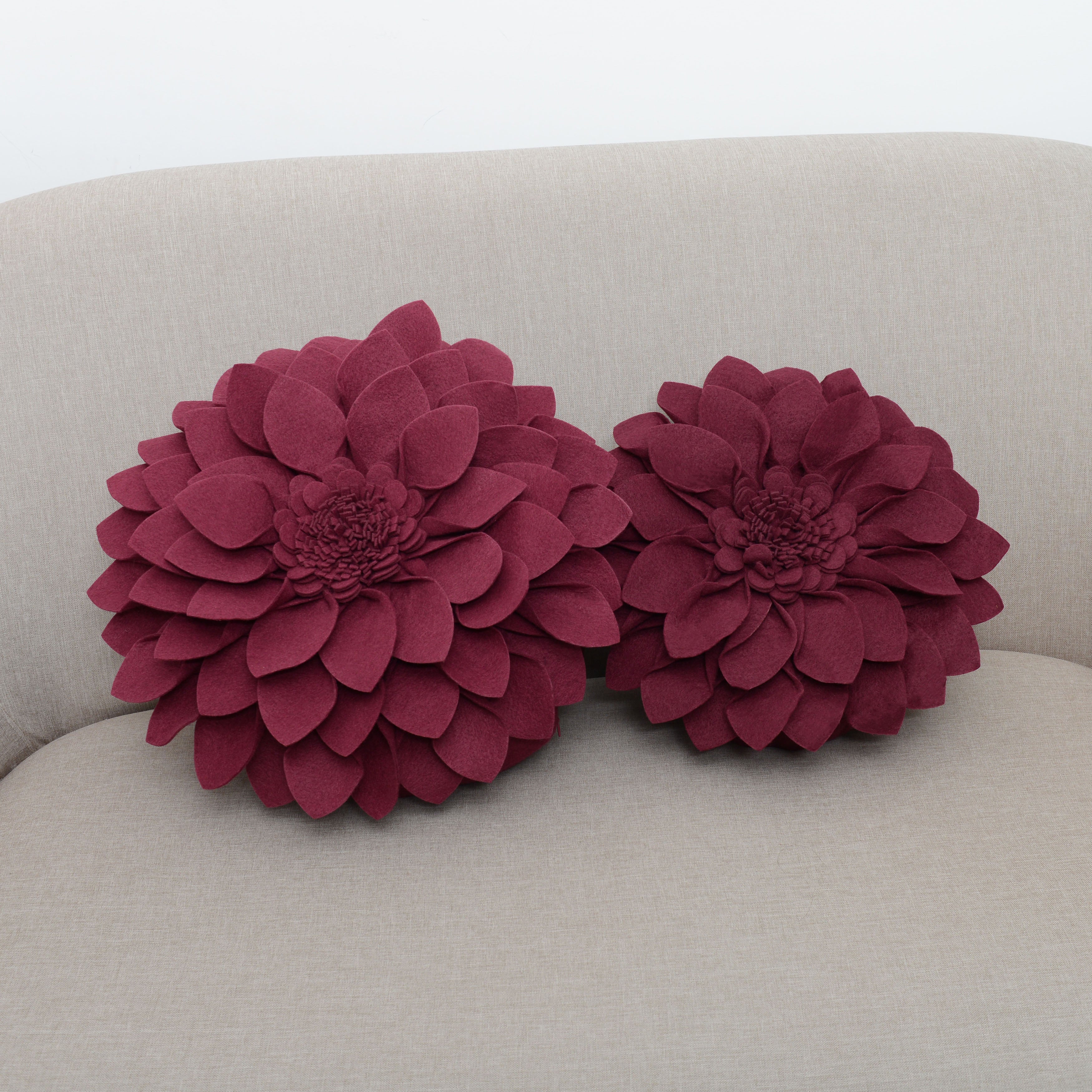 Flower Shaped Felt Throw Pillow