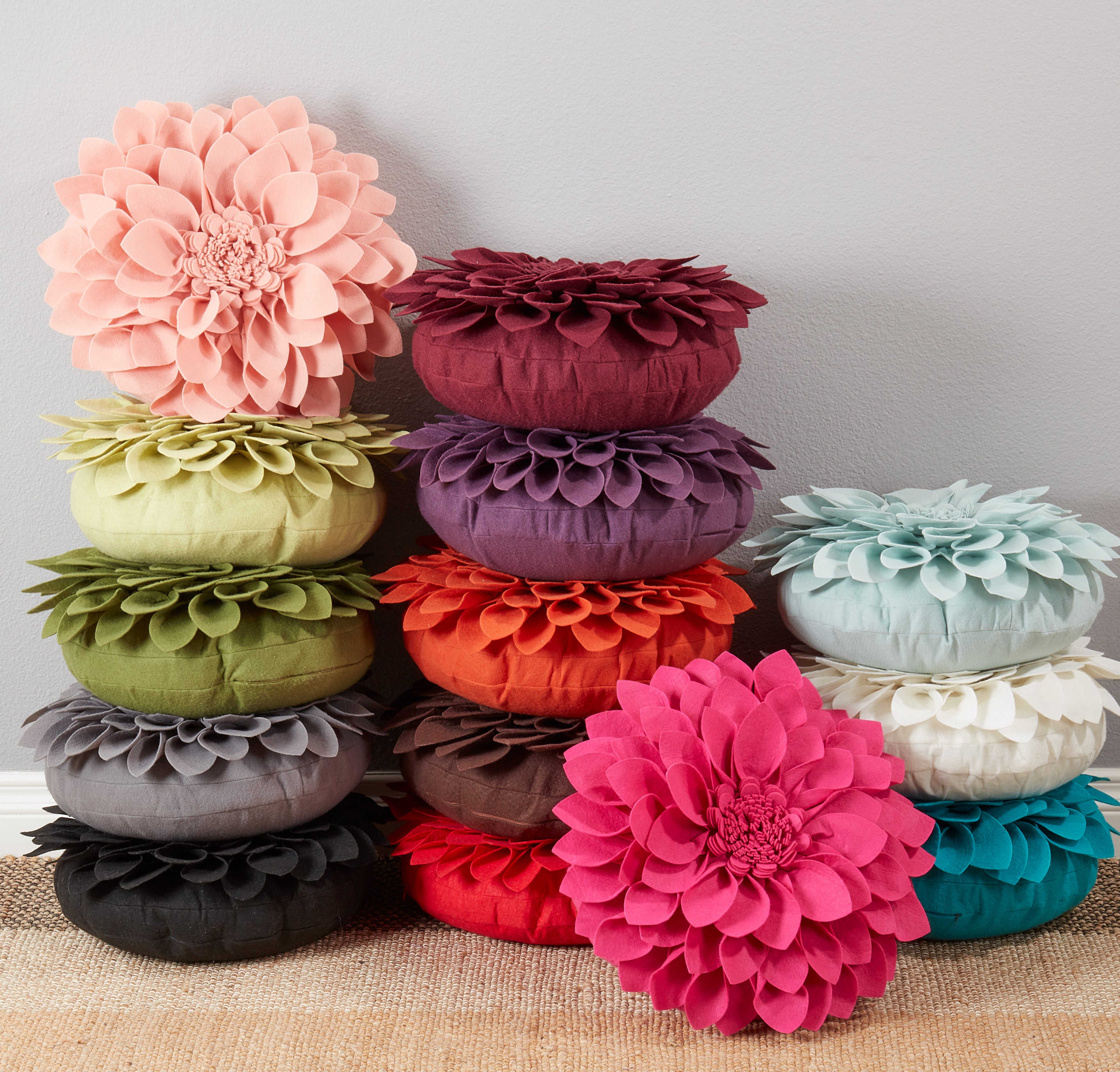 Flower Shaped Felt Throw Pillow
