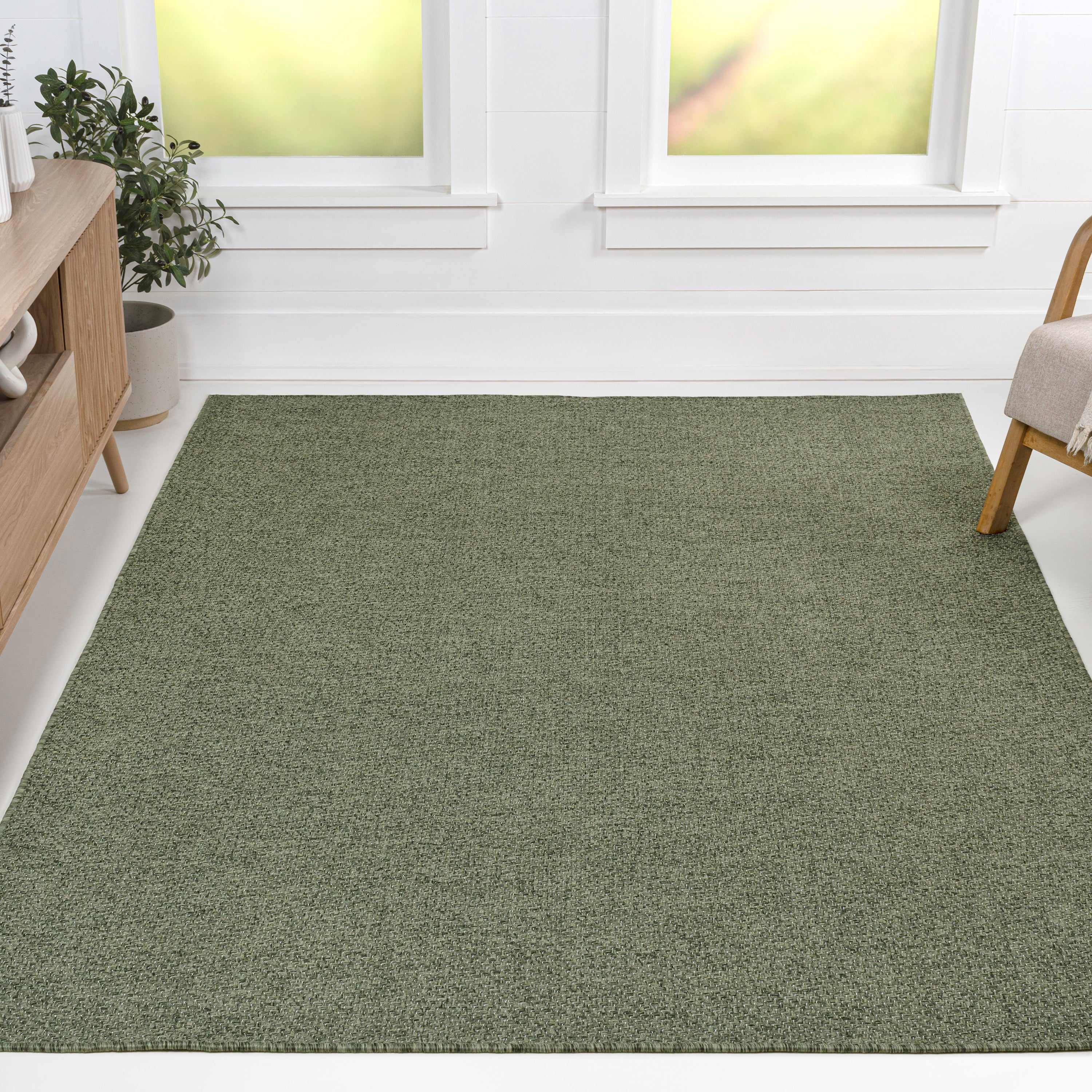 Solana Boho Easy Jute Rustic Solid Color Indoor/Outdoor Area Rug