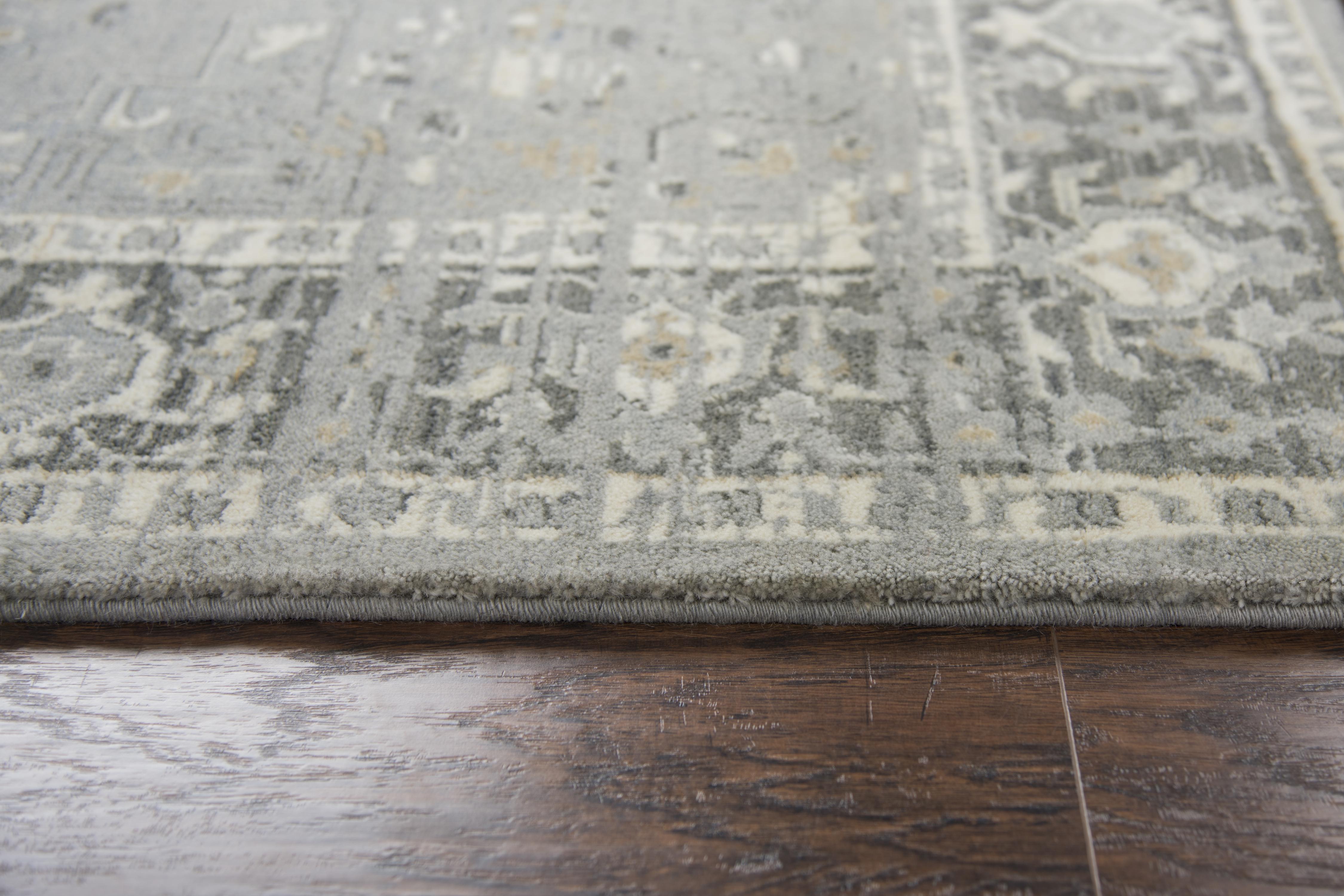 Hybrid 100% New Zealand Wool Medallion/Distress Rug