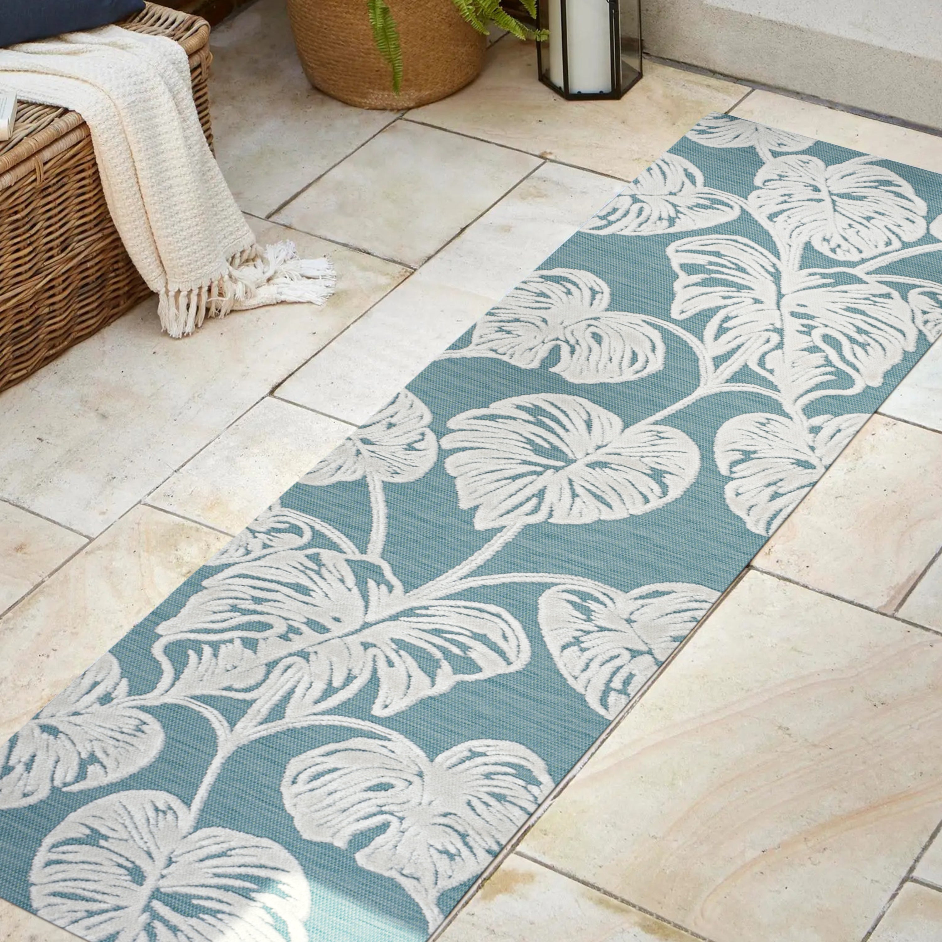 Tobago High-Low Two-Tone Monstera Leaf Indoor/Outdoor Area Rug