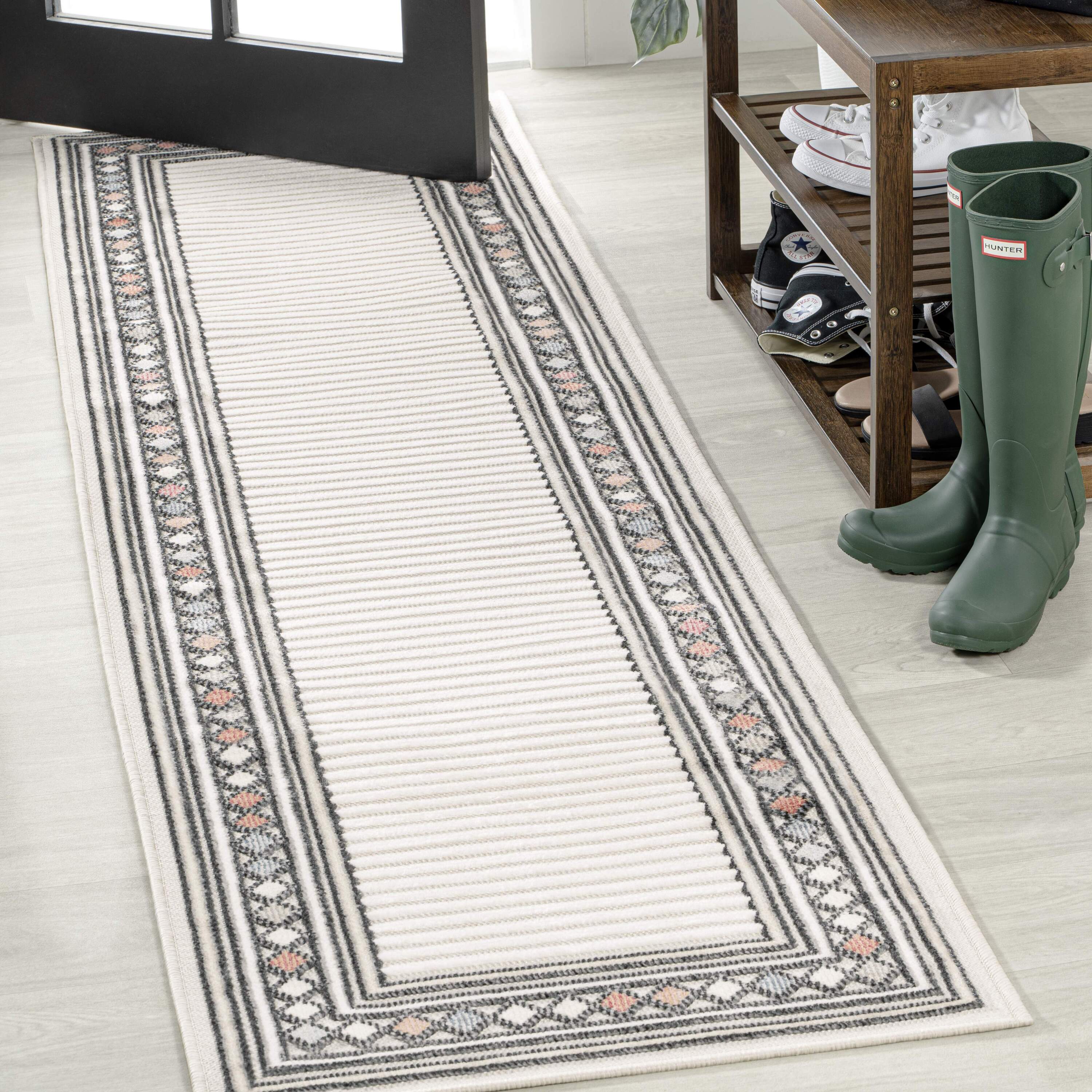 Sebastian High-Low Modern Diamond Border Indoor/Outdoor Area Rug