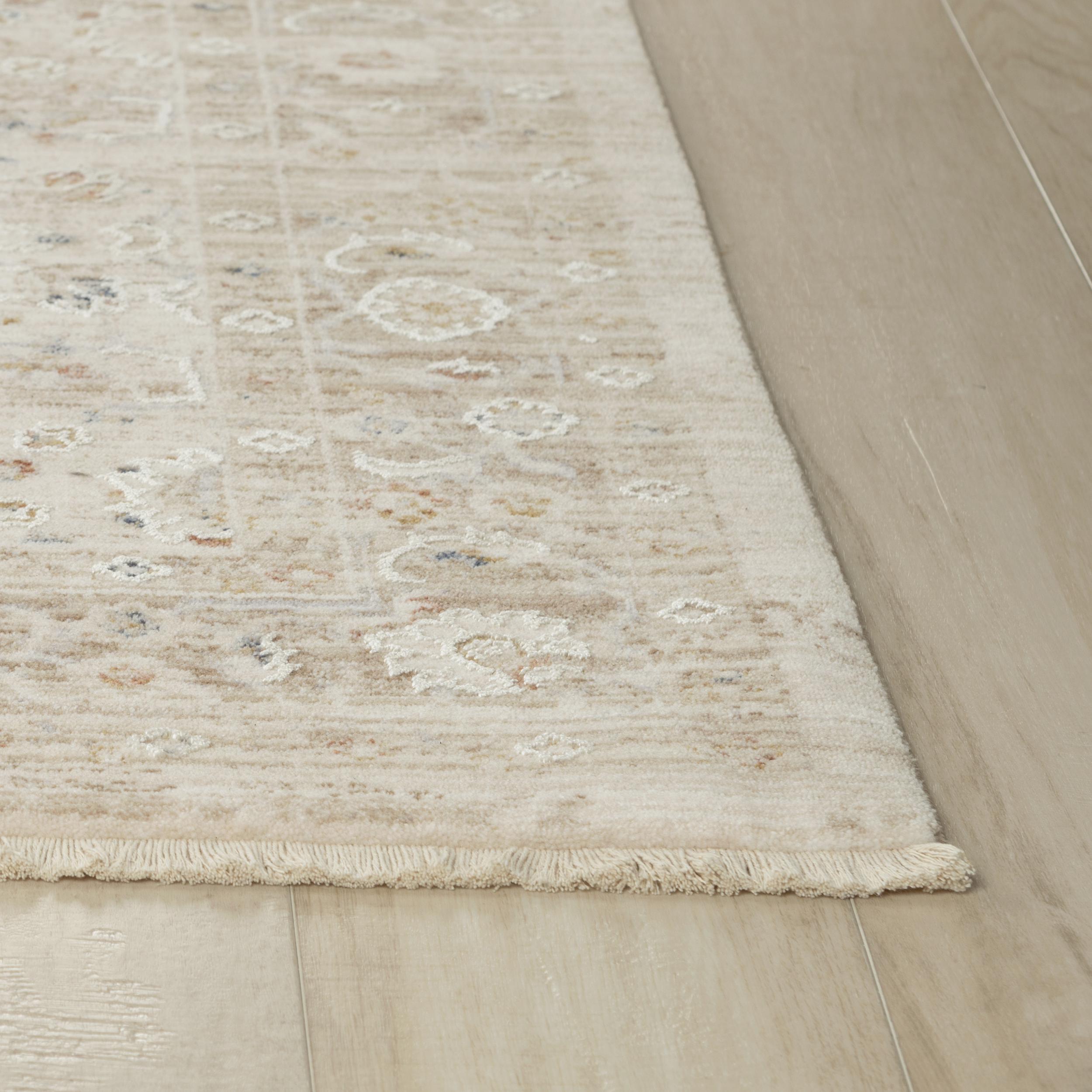 Power Loomed Classic/Persian Area Rug