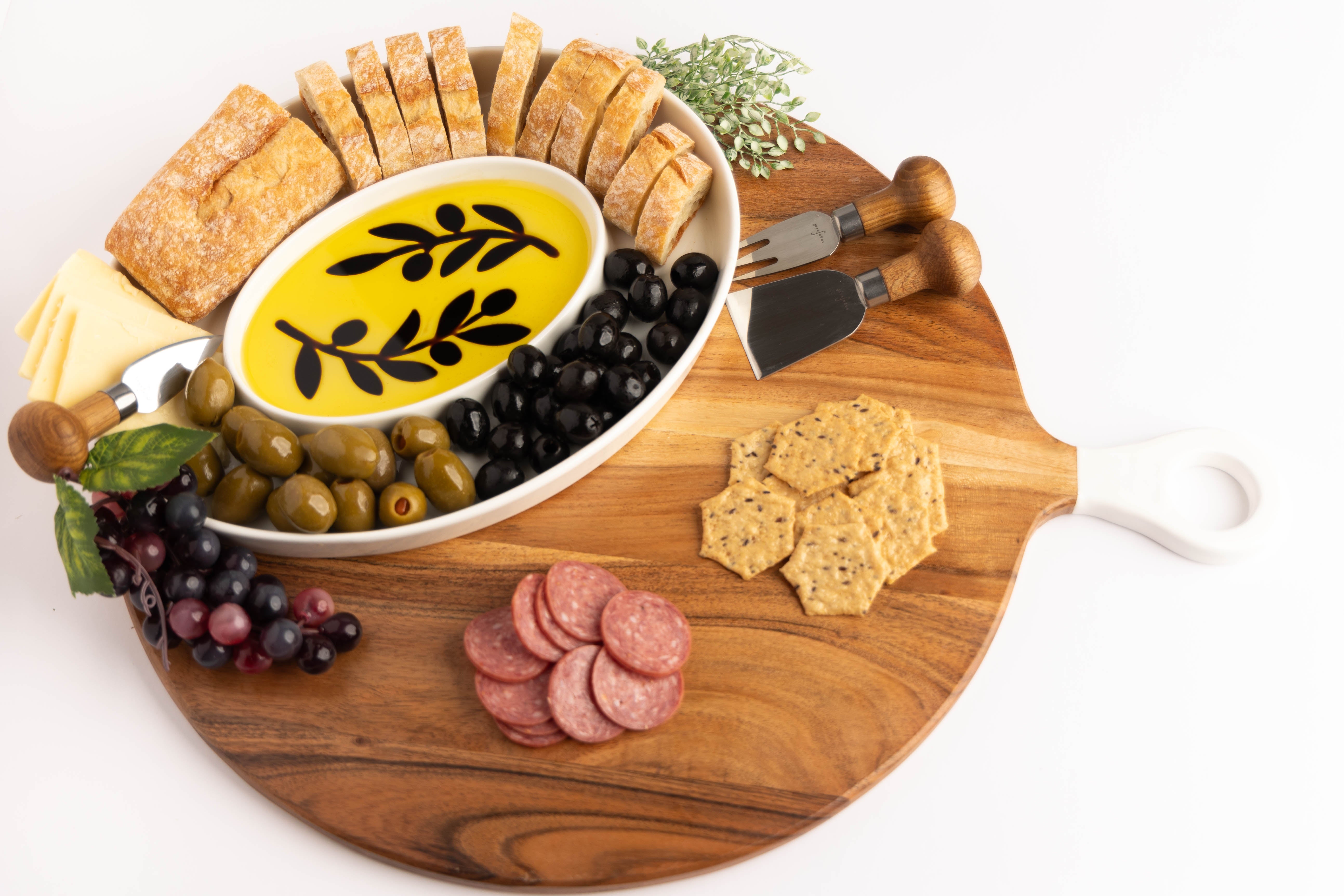 Olive Oil and Balsamic Vinegar Dipping Platter