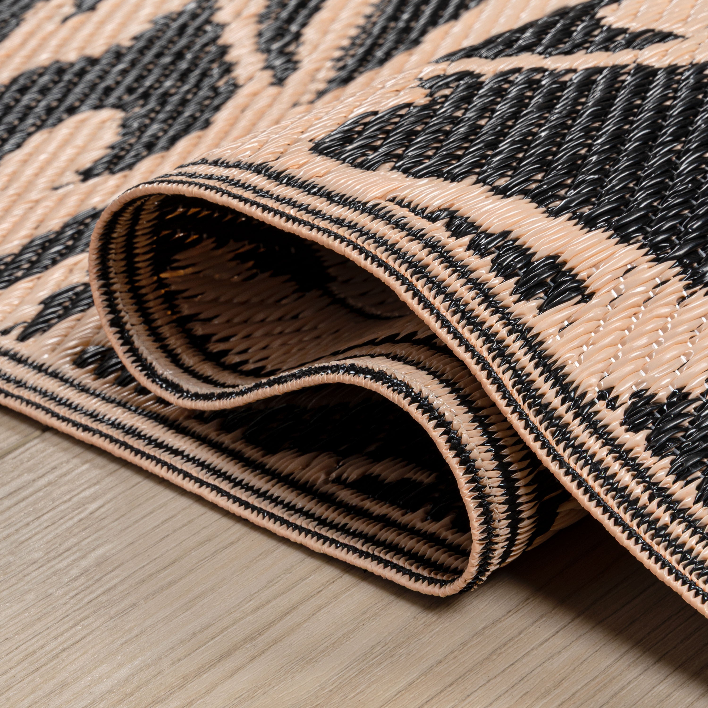 Bloom Modern Floral II Foldable Waterproof Reversible Plastic Straw Outdoor Rug