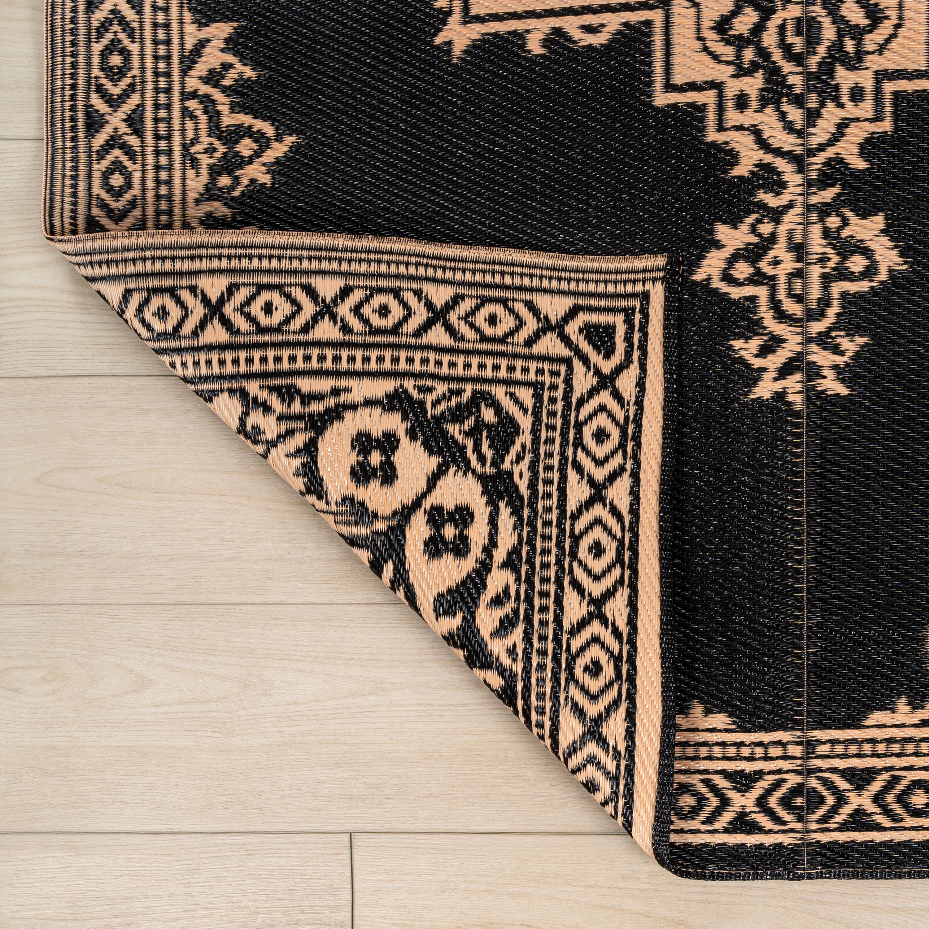 Dory Medallion Border Foldable Waterproof Reversible Plastic Straw Outdoor Rug