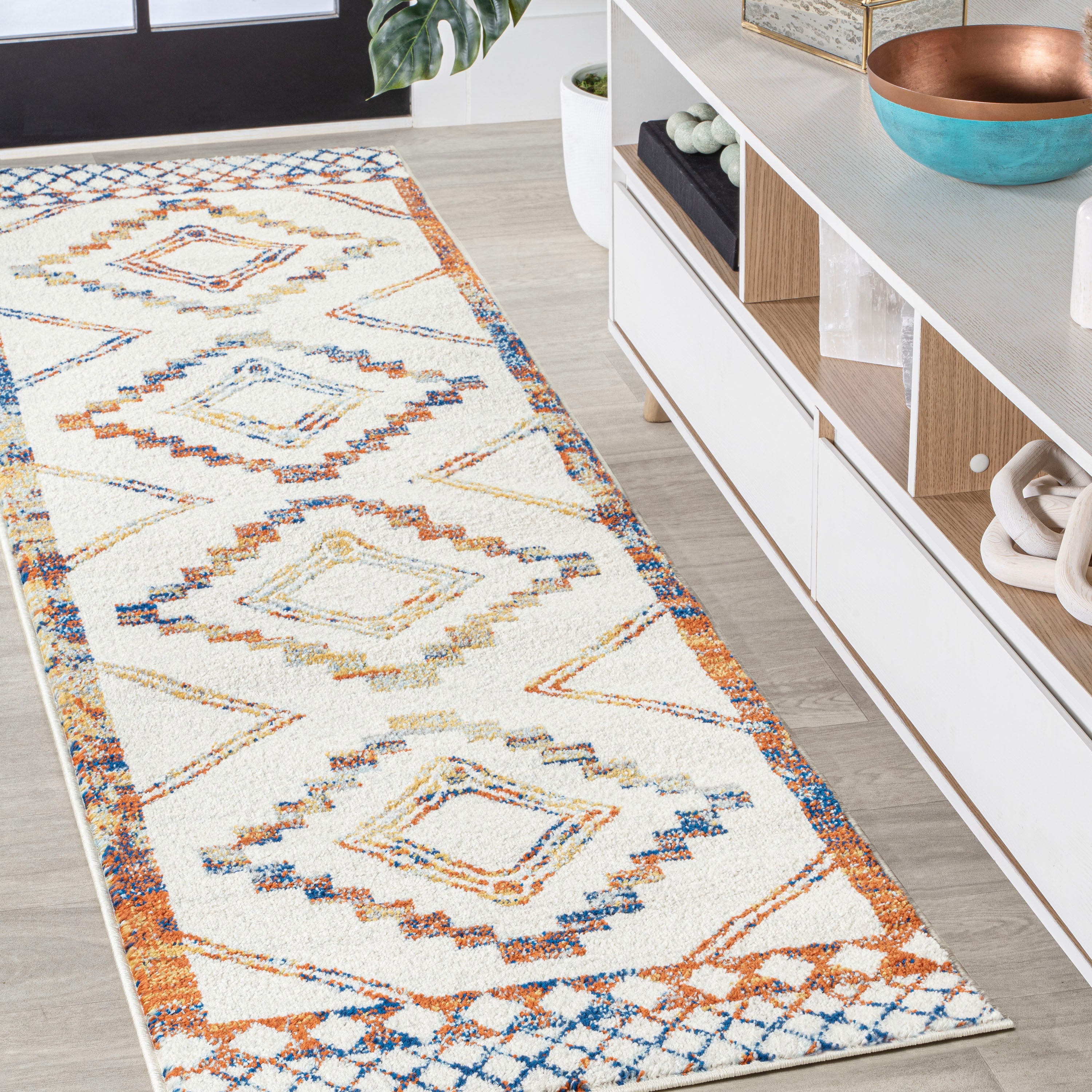 Amir Moroccan Beni Souk Area Rug