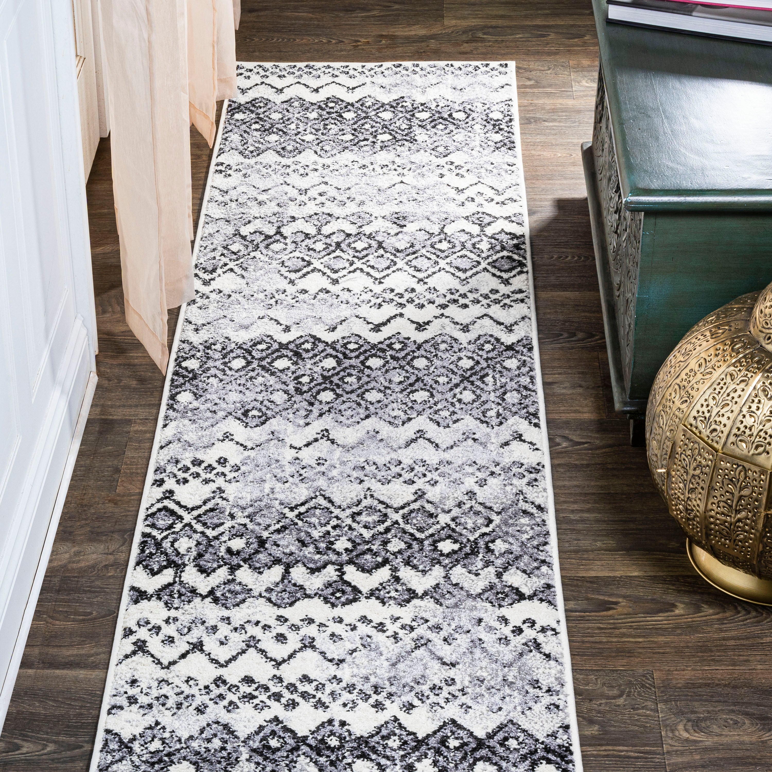 Azmar Moroccan Geometric Distressed Area Rug