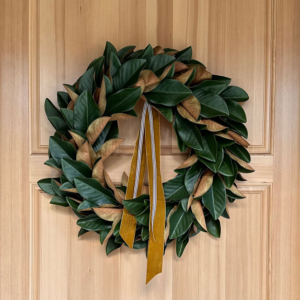 30" Lush Artificial Magnolia Leaf Wreath