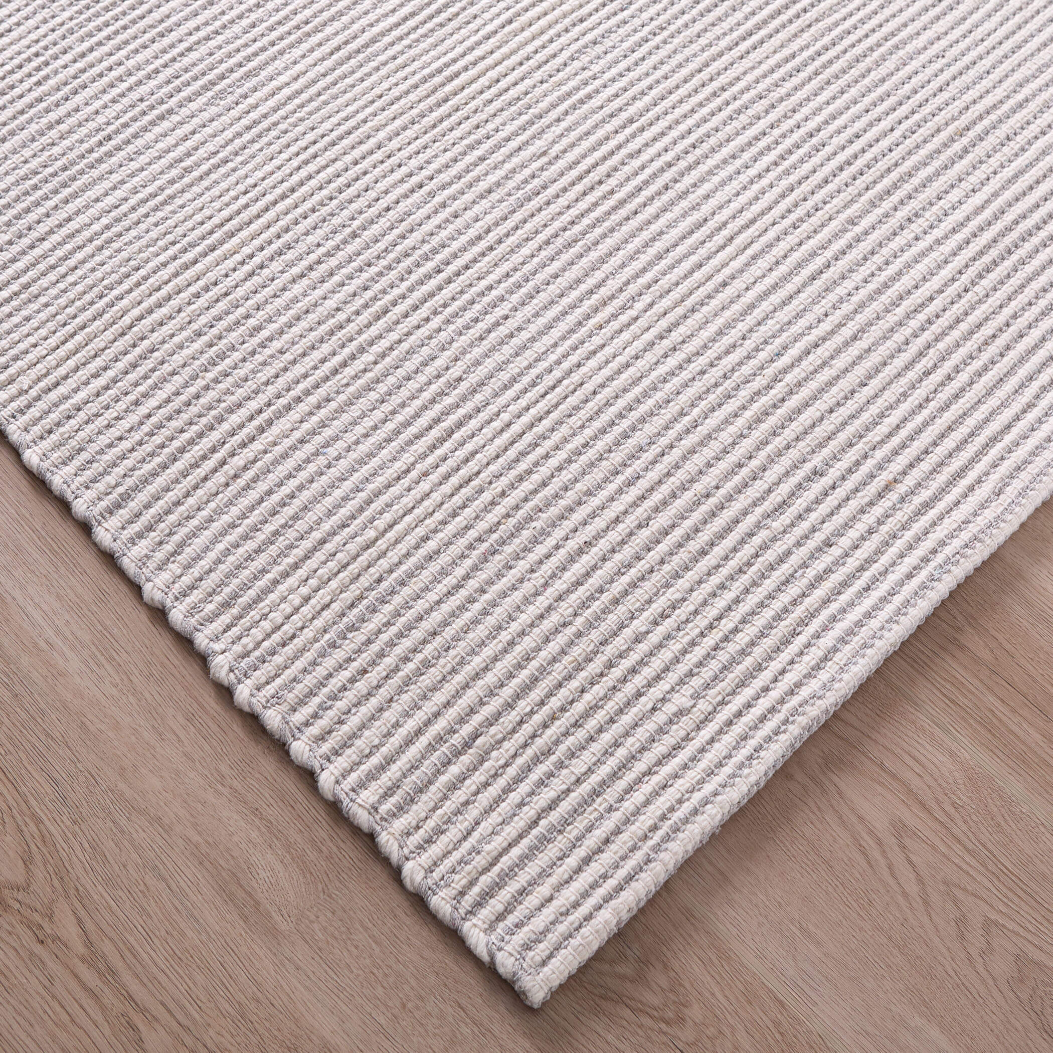 Saira Rug