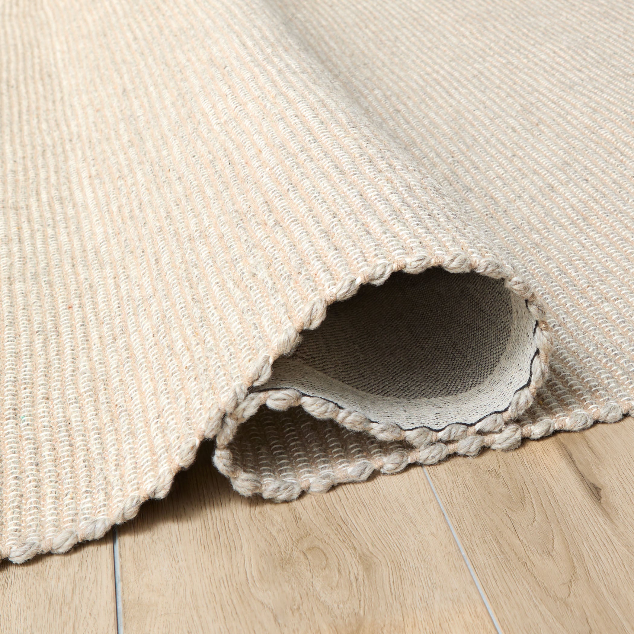Saira Rug