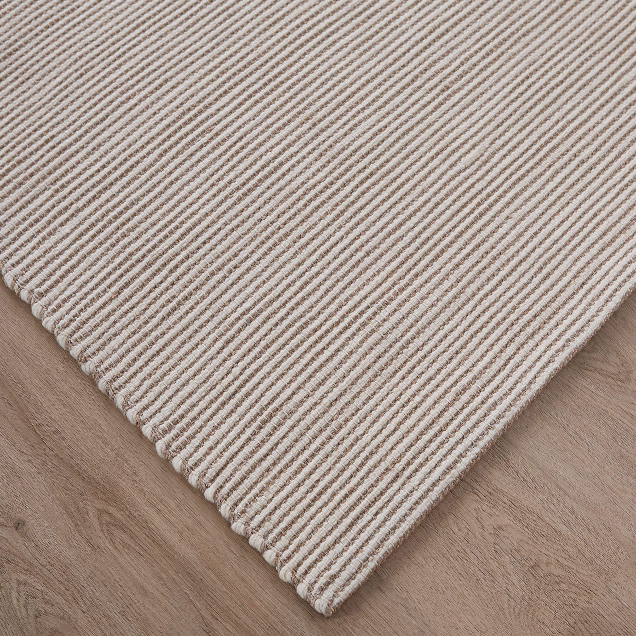 Saira Rug