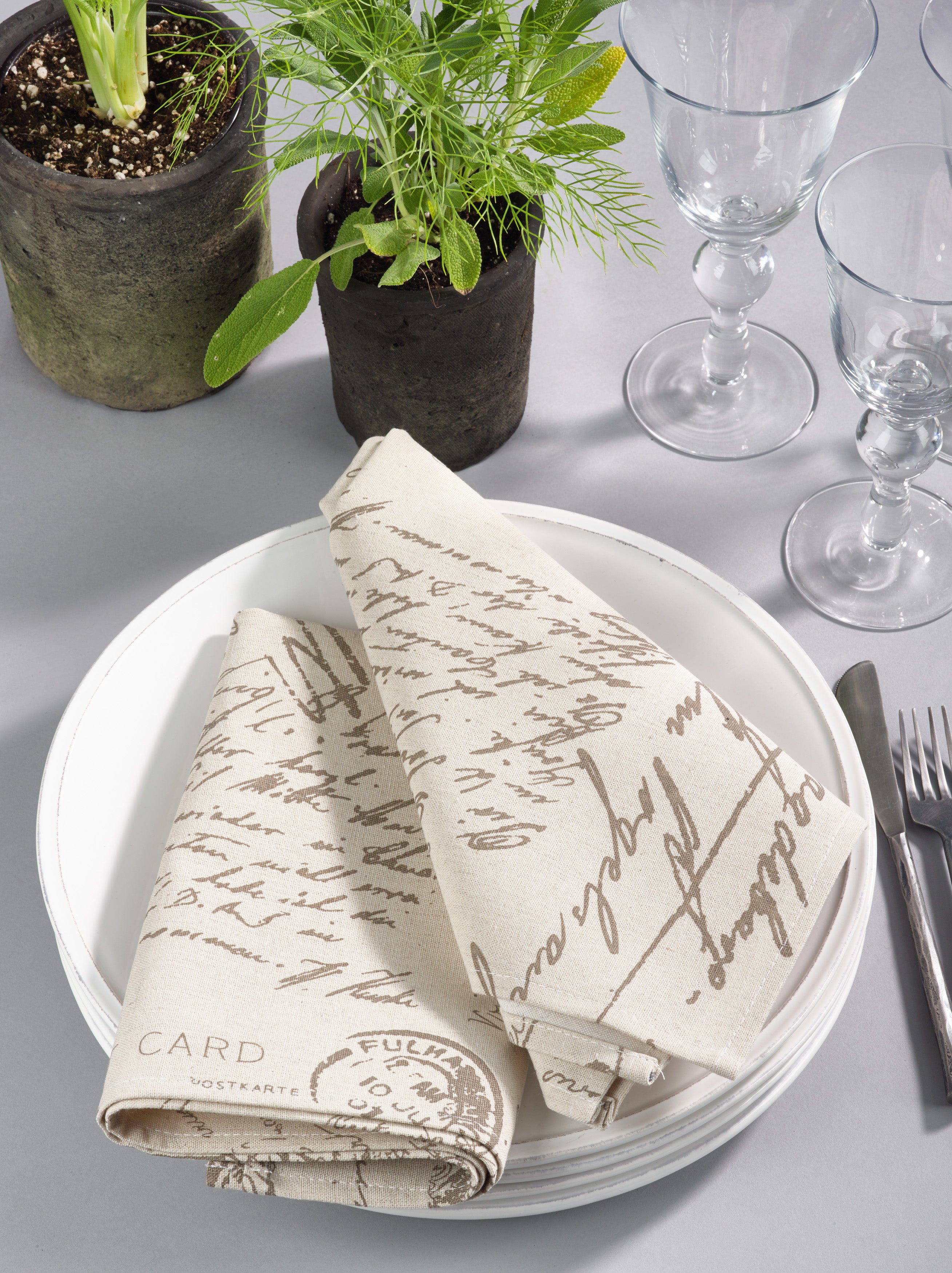 Vintage Script Print Design Napkin, Set of 4