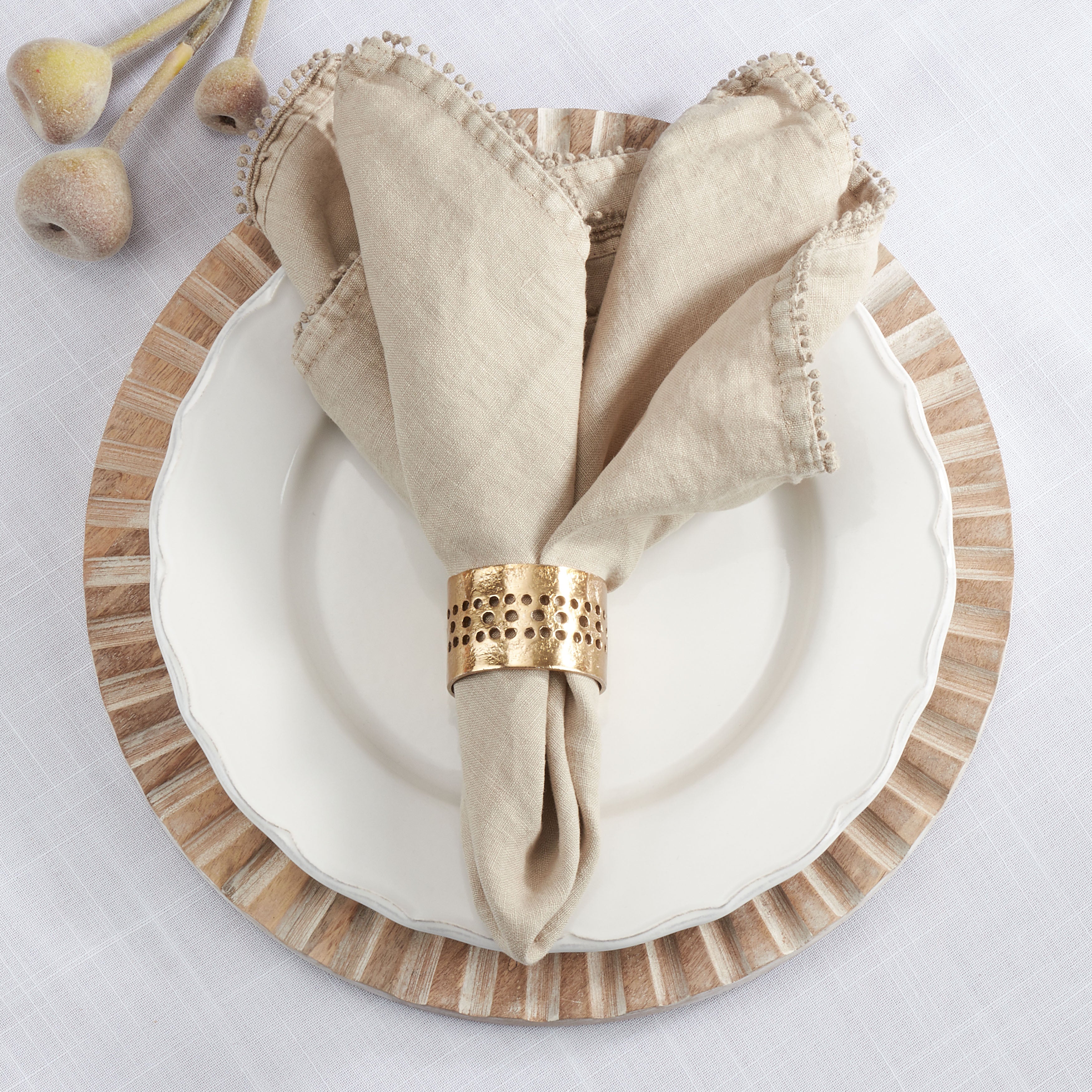 Hole Punched Napkin Ring, Set of 4