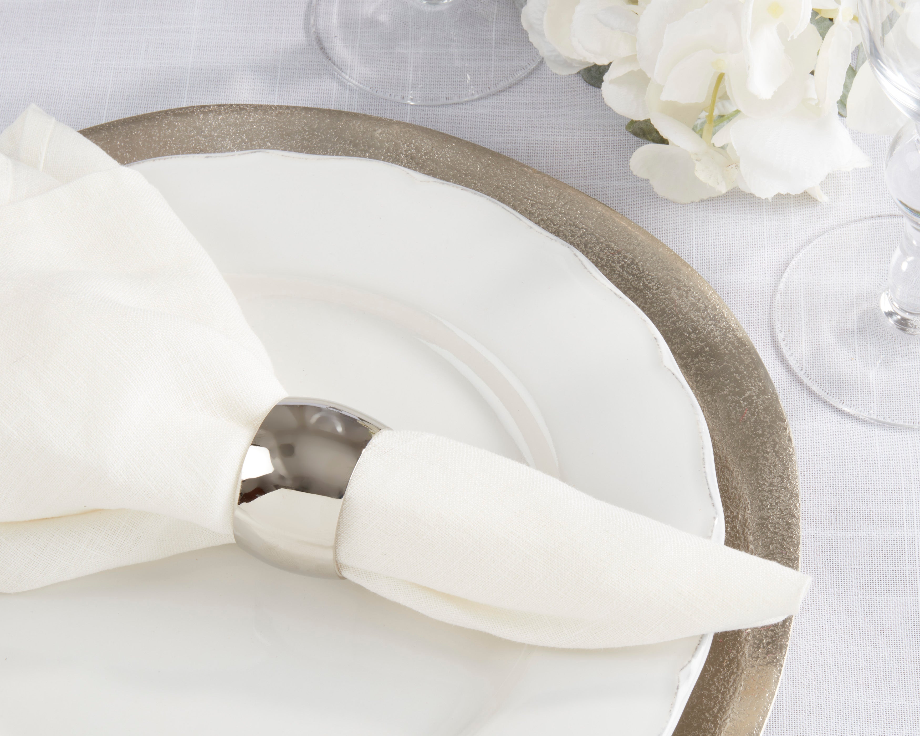 Silver Round Shape Napkin Ring, Set of 4