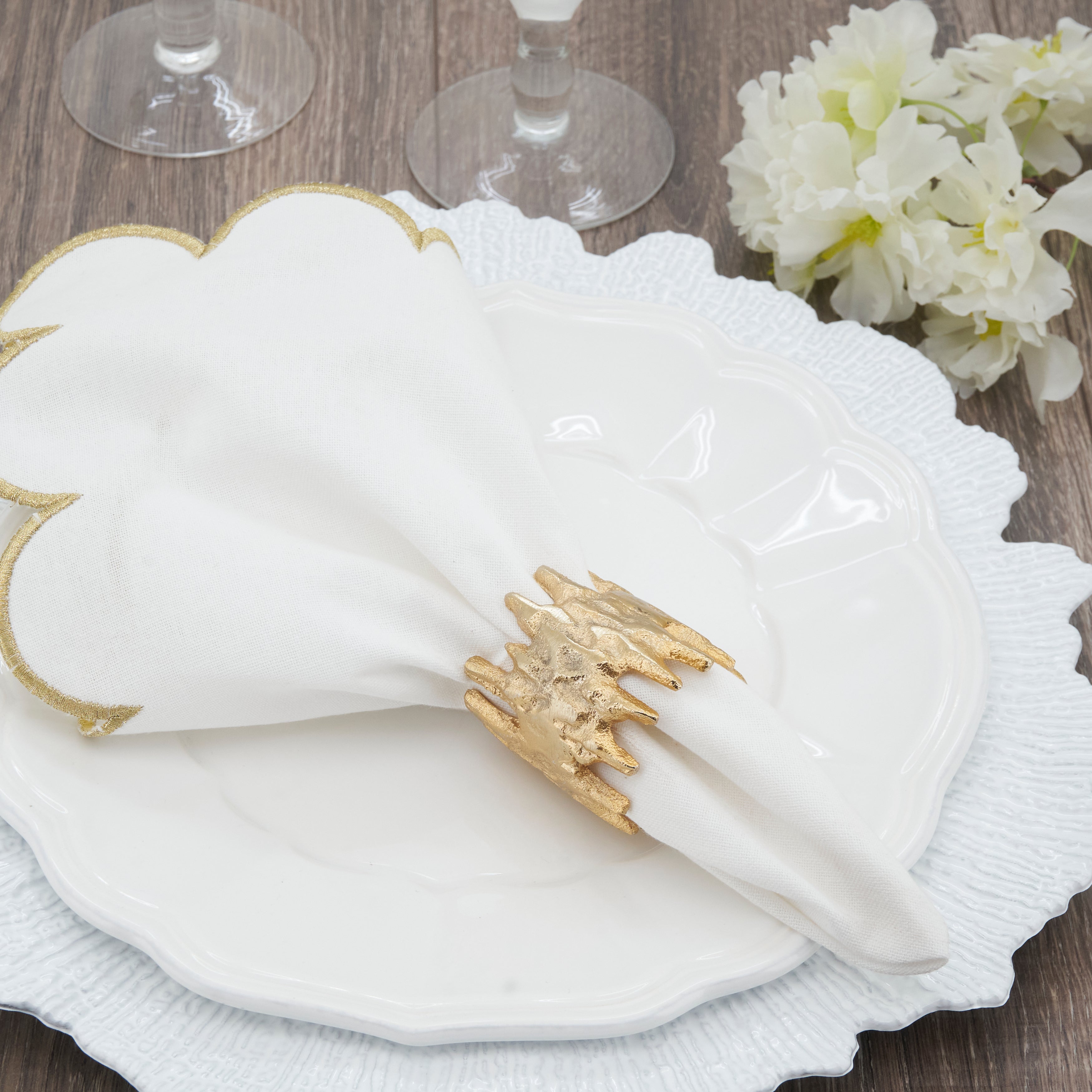 Jagged Edge Napkin Ring, Set of 4