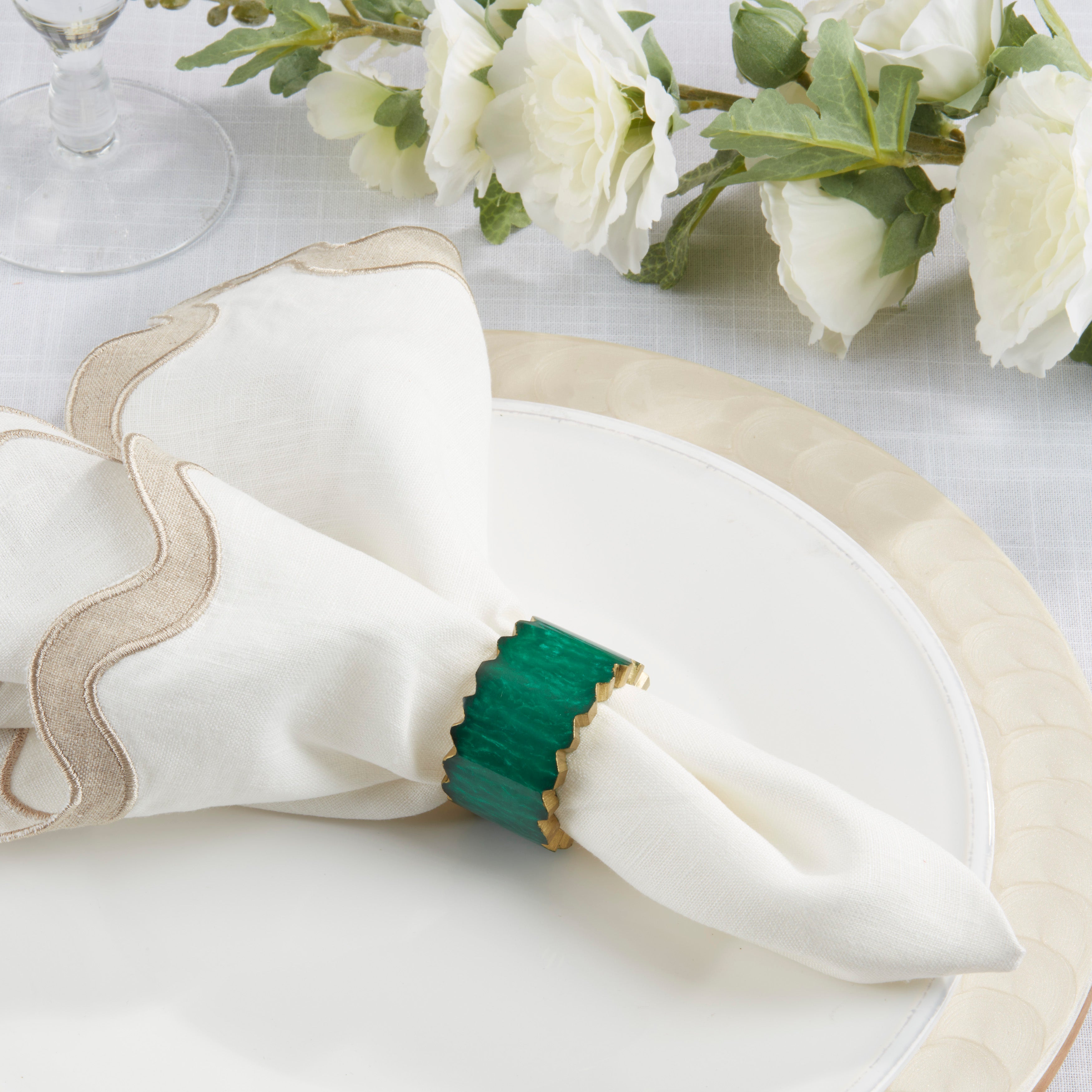 Resin Artistry Napkin Ring, Set of 4