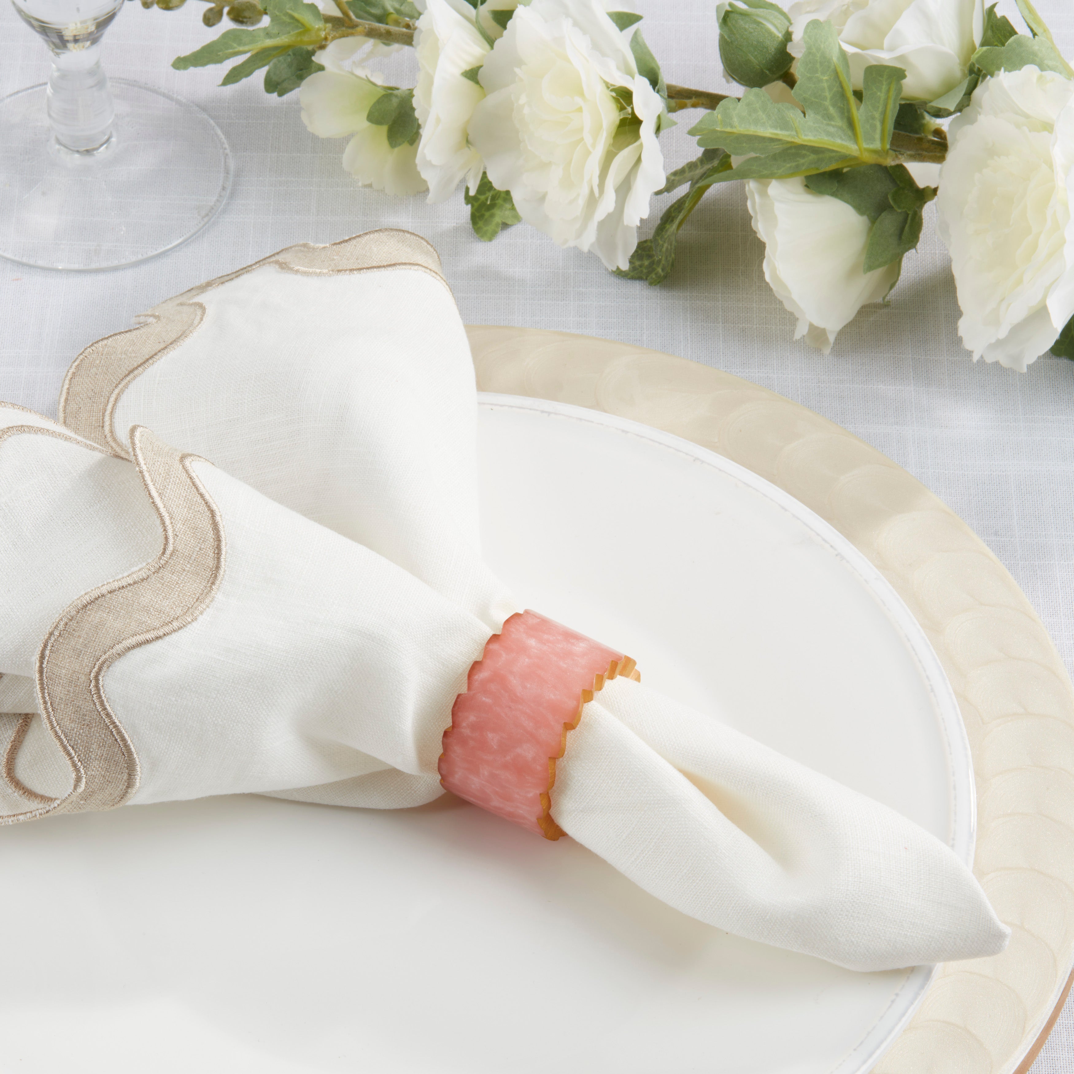 Resin Artistry Napkin Ring, Set of 4