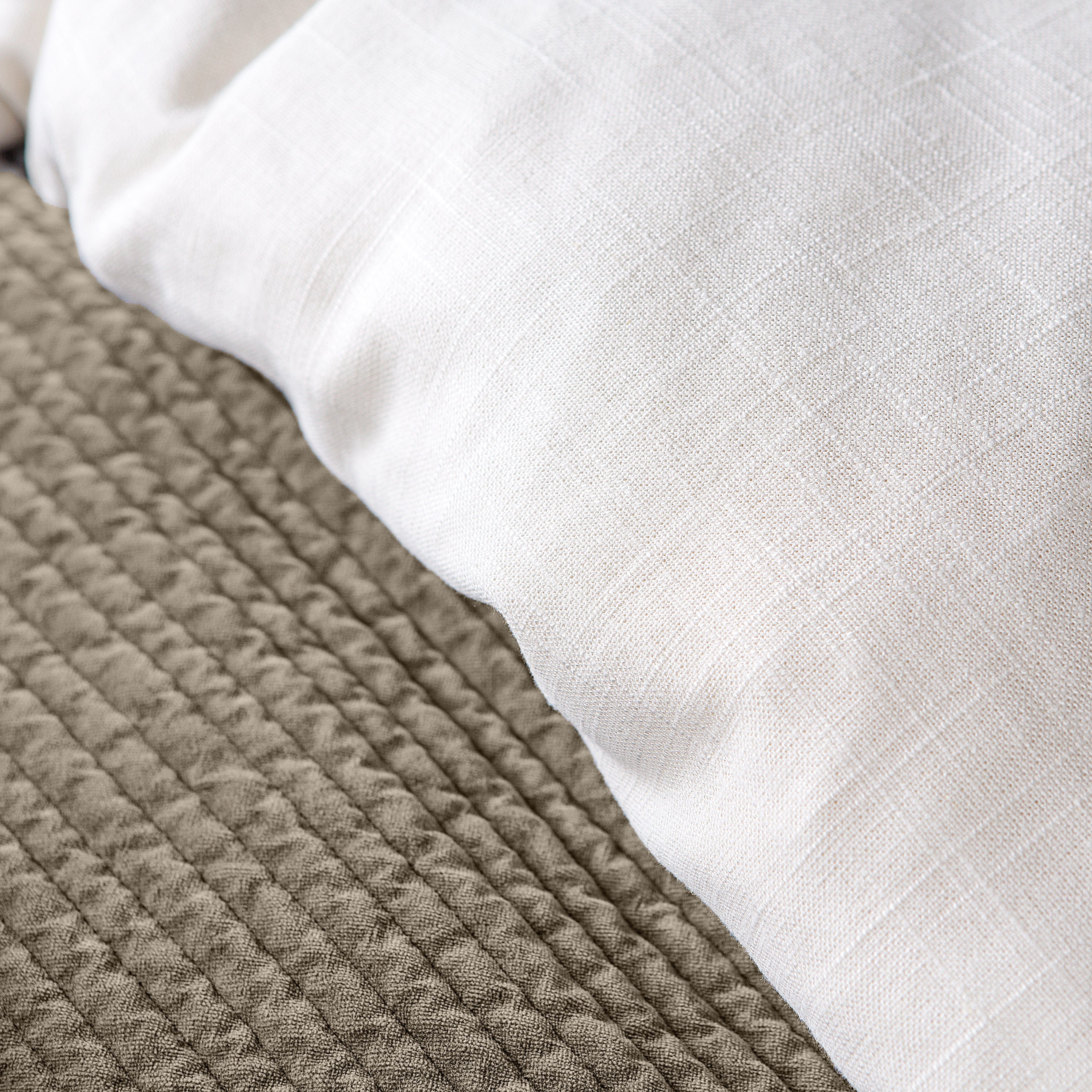 Hera Washed Linen Flange Comforter Set