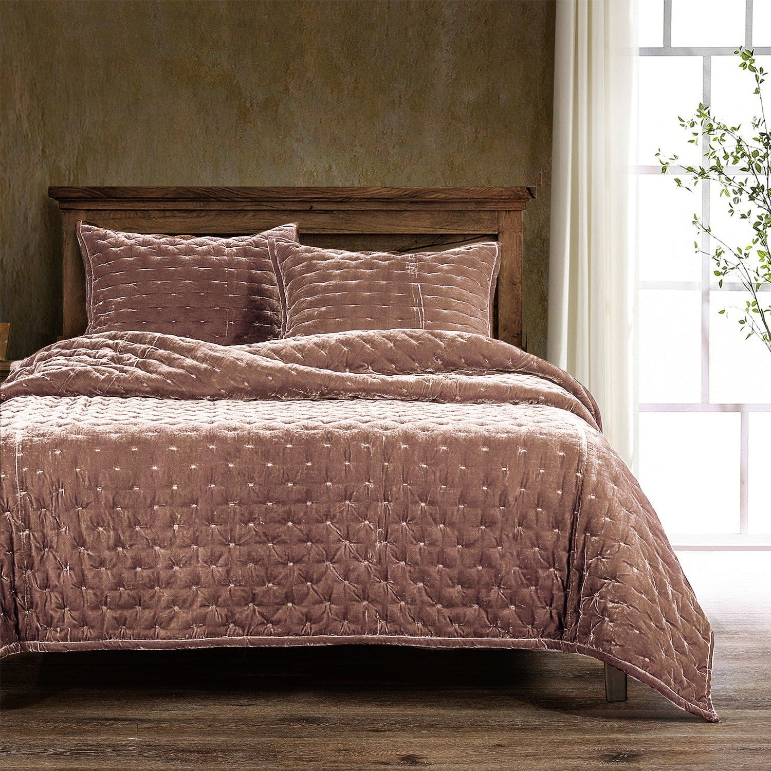 Stella Faux Silk Velvet Pintuck Quilt Set